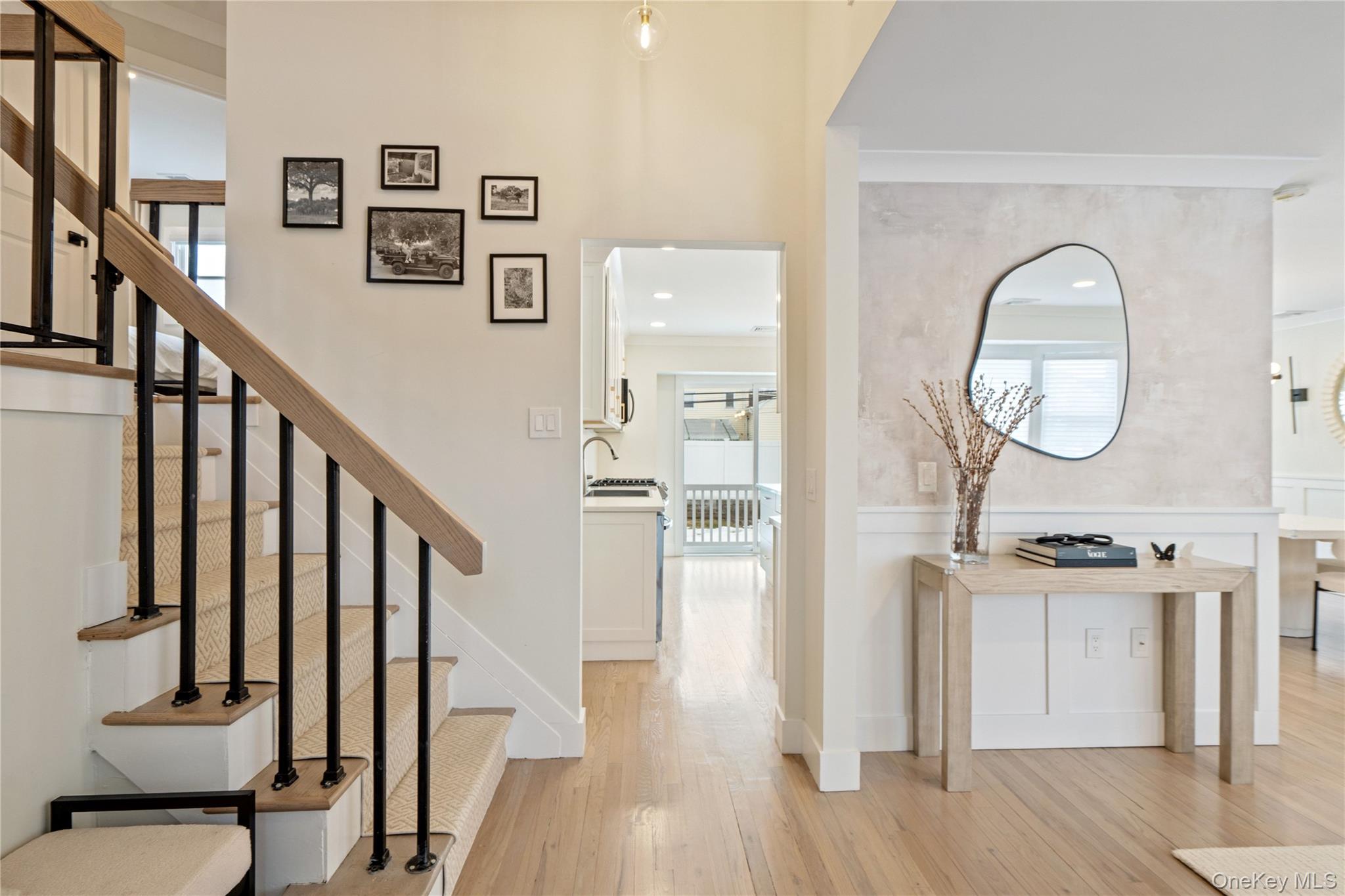 36 Stauber Drive, Plainview, NY 11803