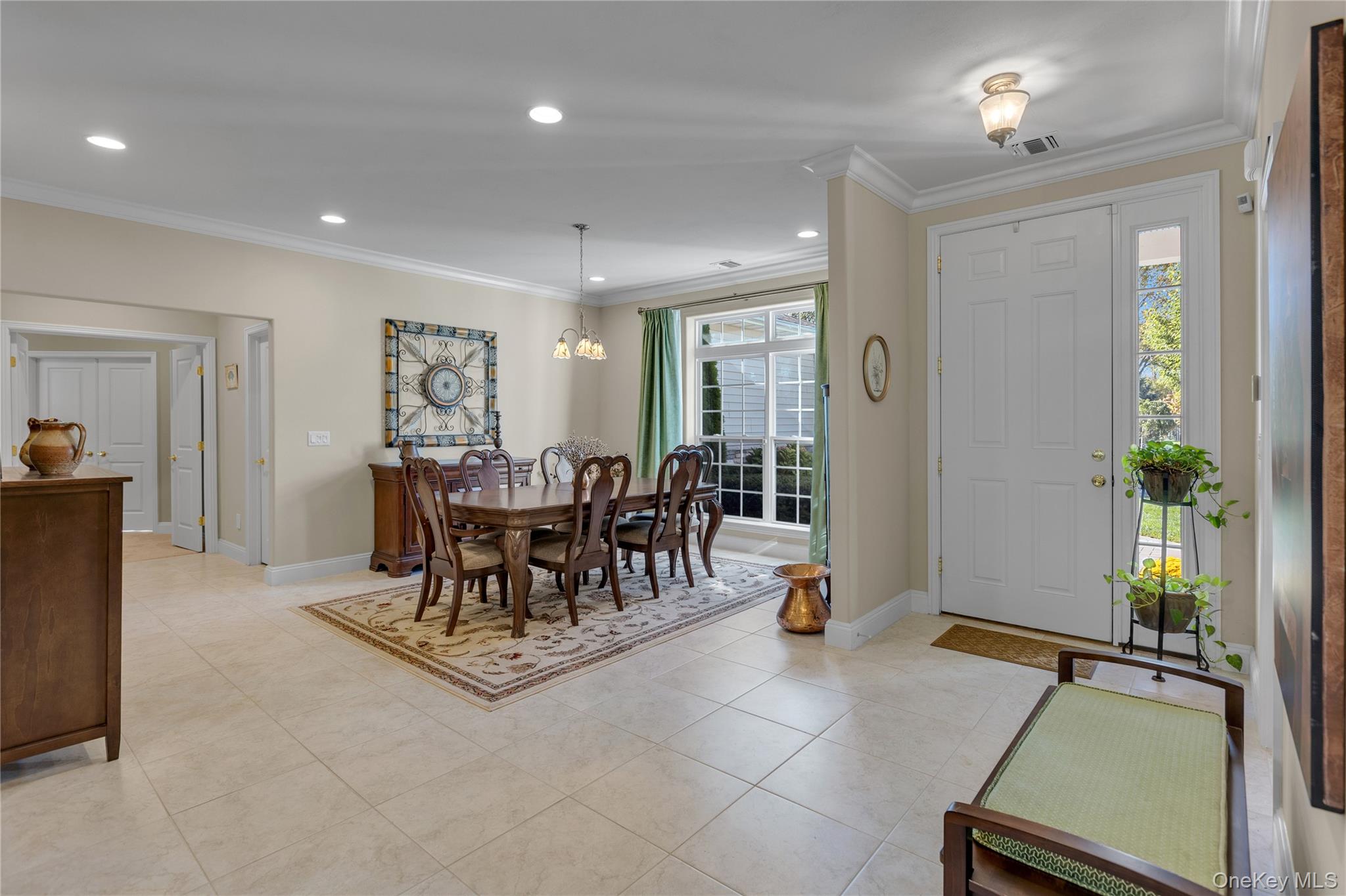 39 Hamlet Woods Drive, Saint James, NY 11780