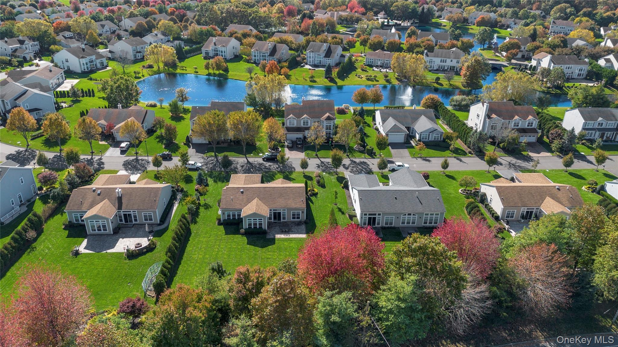 39 Hamlet Woods Drive, Saint James, NY 11780