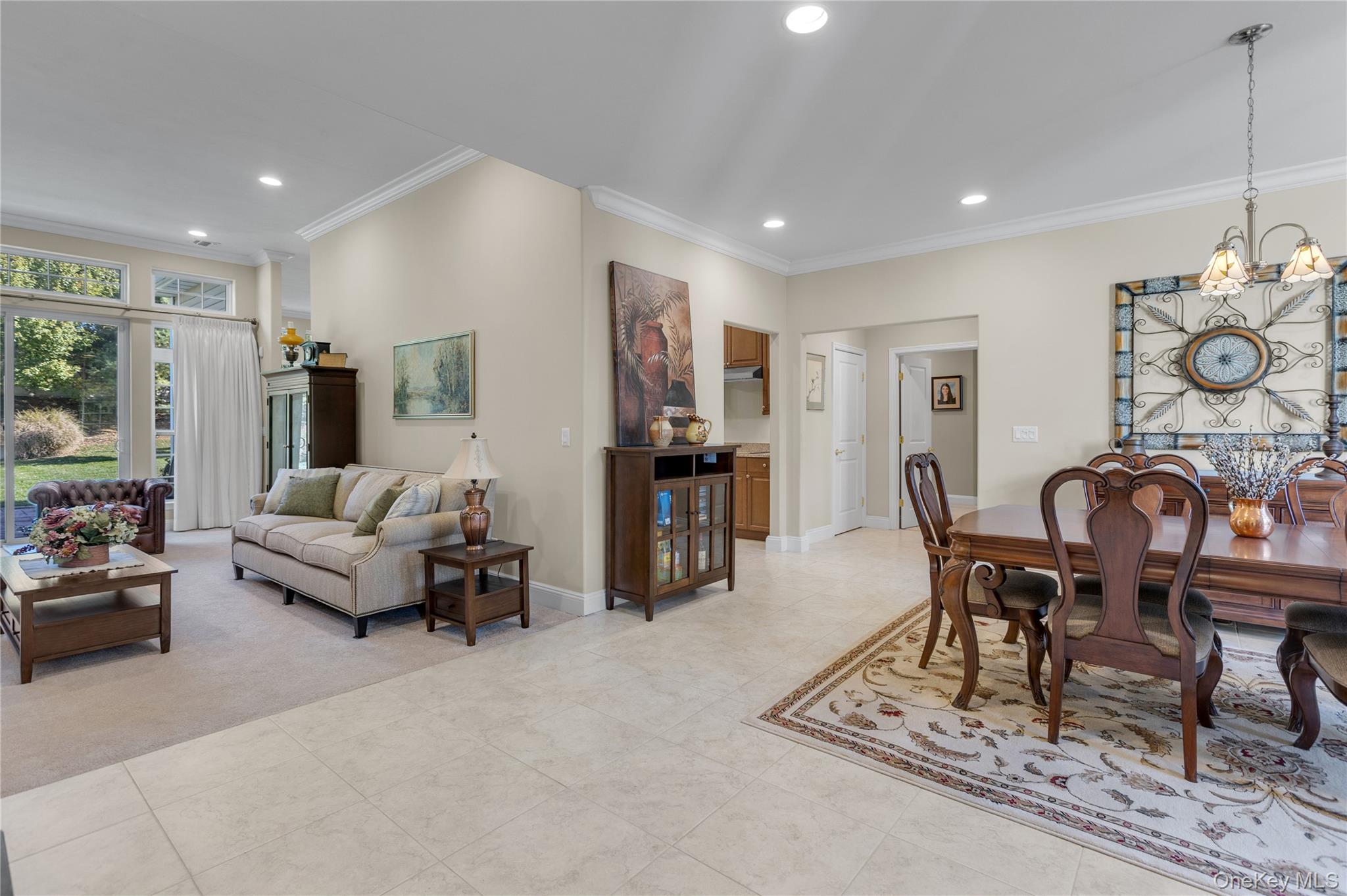 39 Hamlet Woods Drive, Saint James, NY 11780