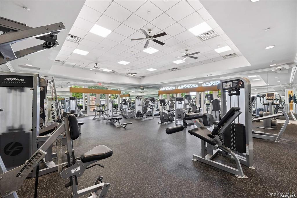 39 Hamlet Woods Drive, Saint James, NY 11780