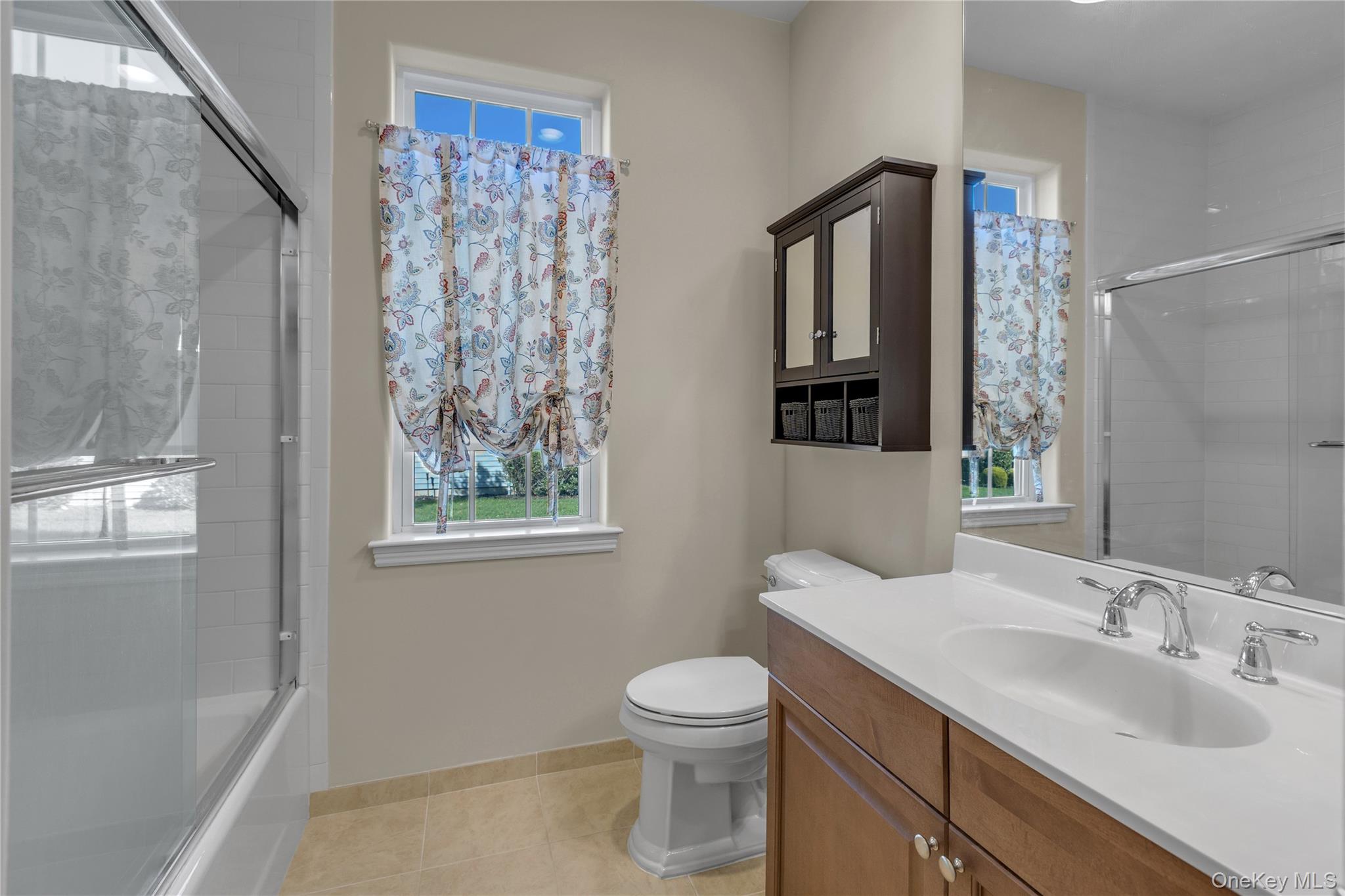 39 Hamlet Woods Drive, Saint James, NY 11780