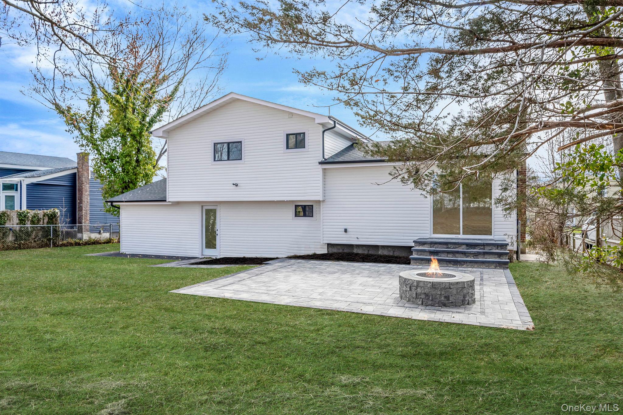 28 Nadel Drive, Riverhead, NY 11901