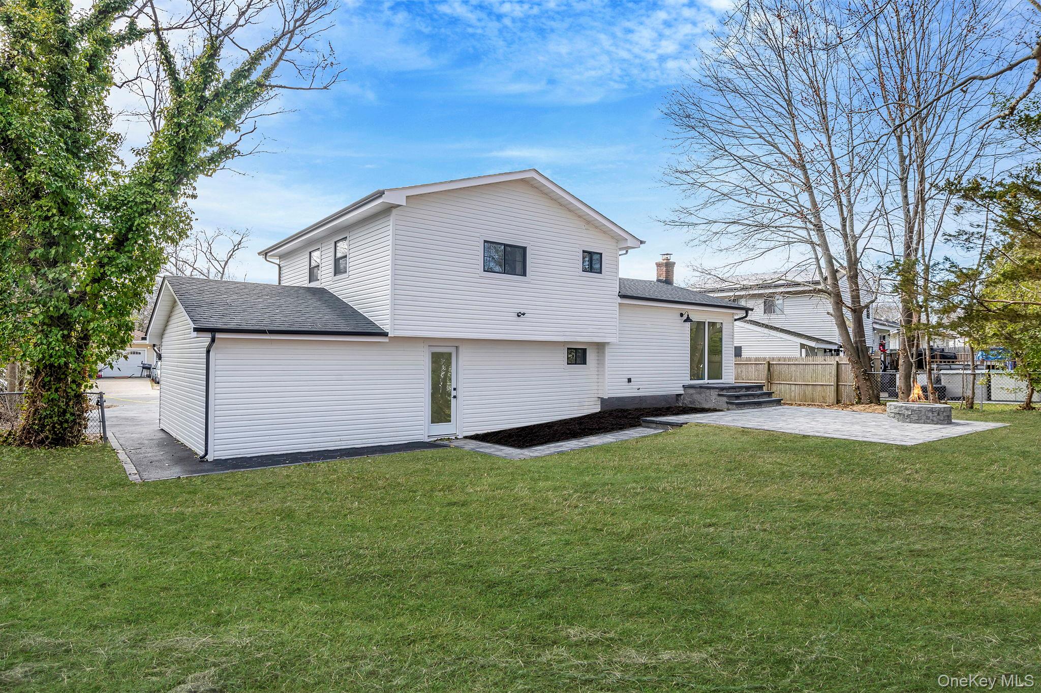 28 Nadel Drive, Riverhead, NY 11901