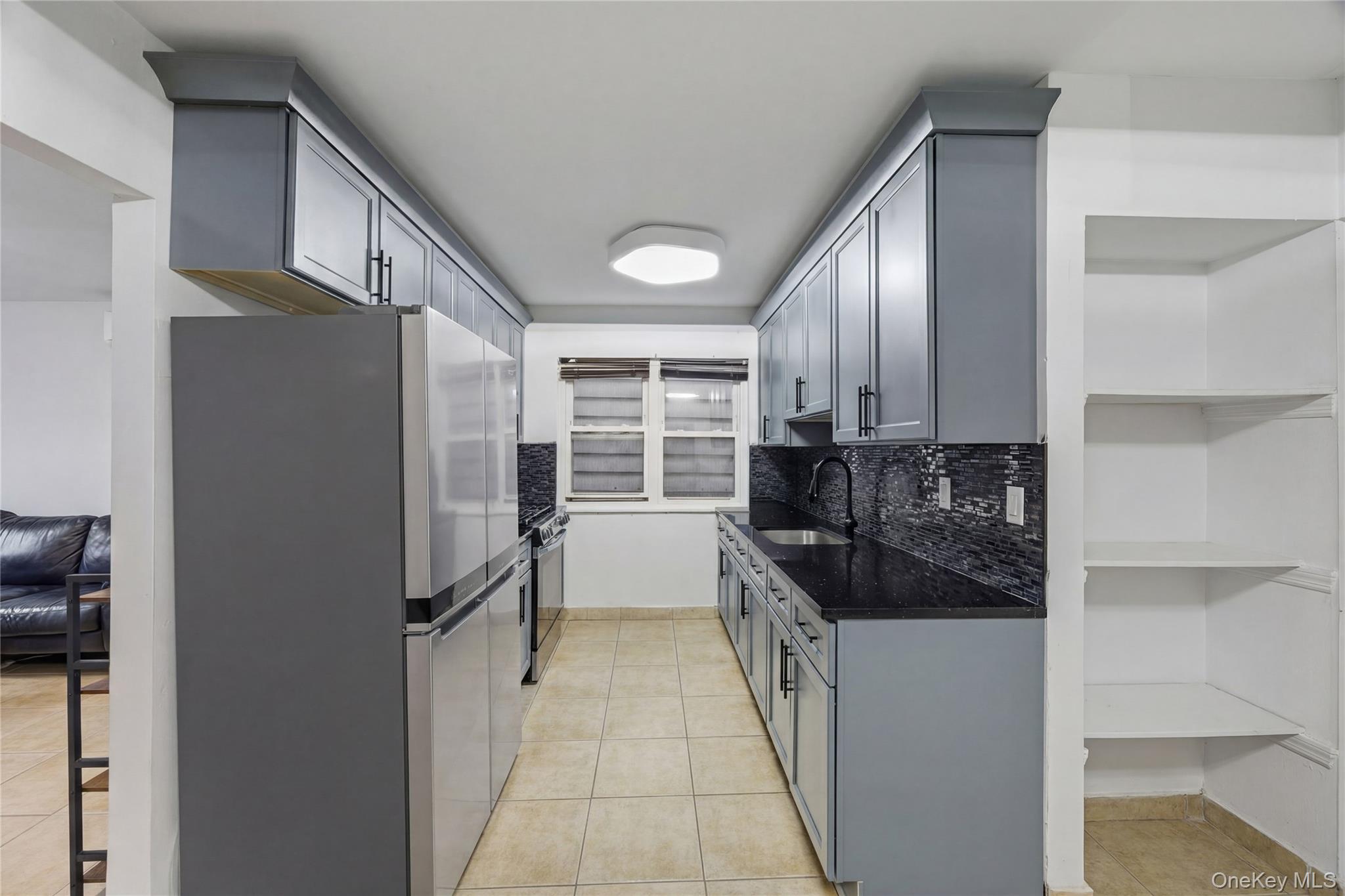 867 Kinsella Street, Bronx, NY 10462