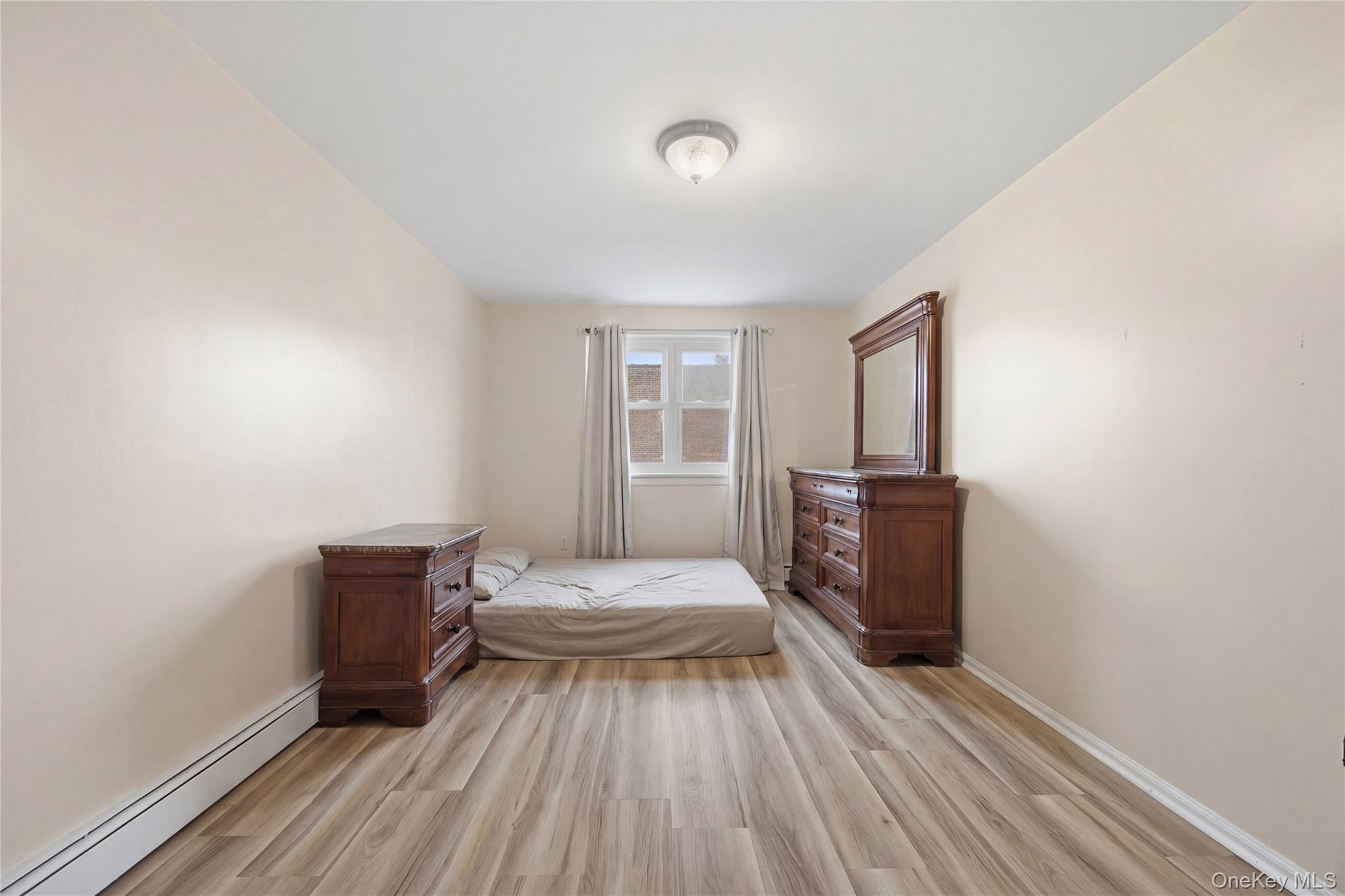 867 Kinsella Street, Bronx, NY 10462