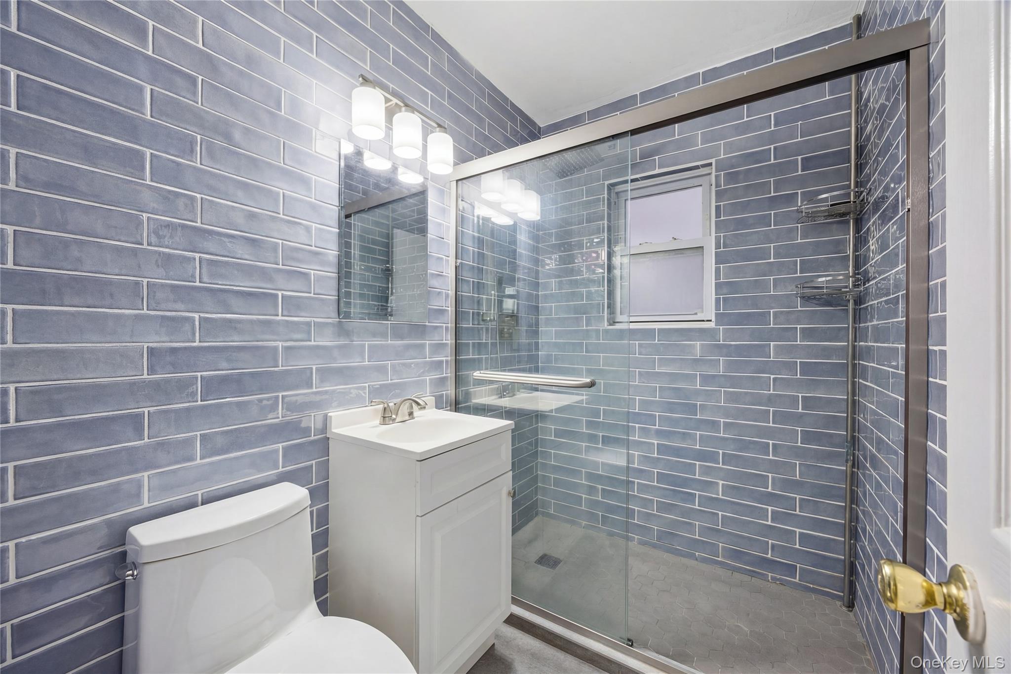 867 Kinsella Street, Bronx, NY 10462