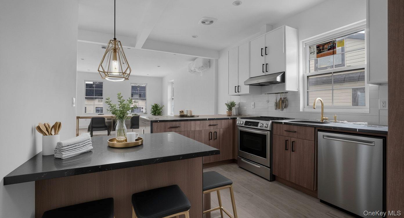 340 E 234th Street, Bronx, NY 10470