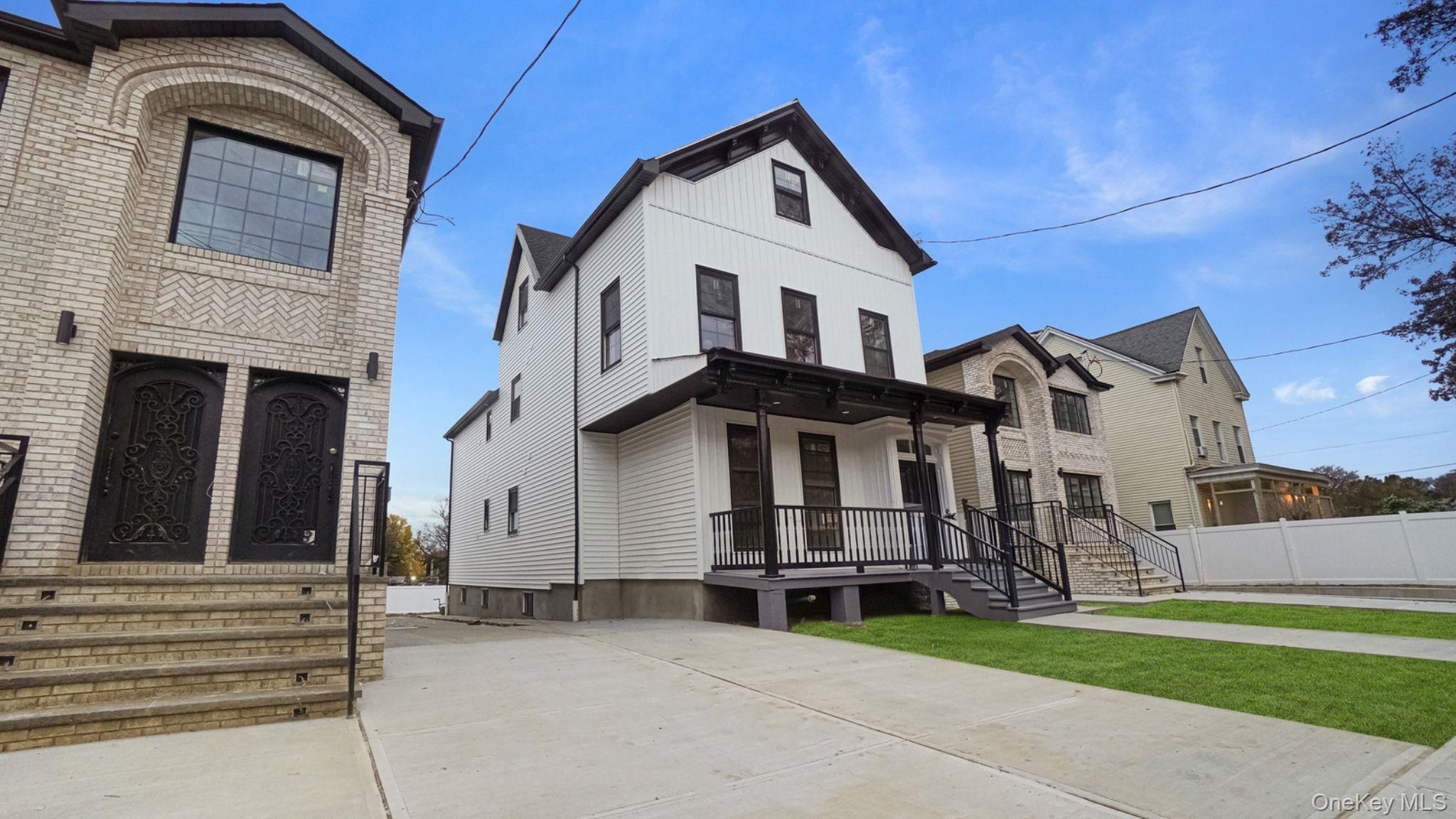 340 E 234th Street, Bronx, NY 10470