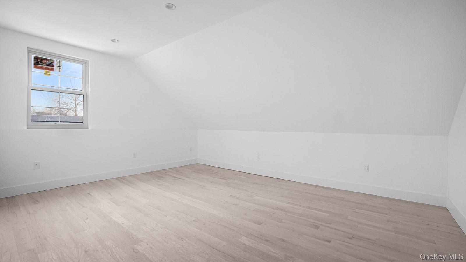 340 E 234th Street, Bronx, NY 10470