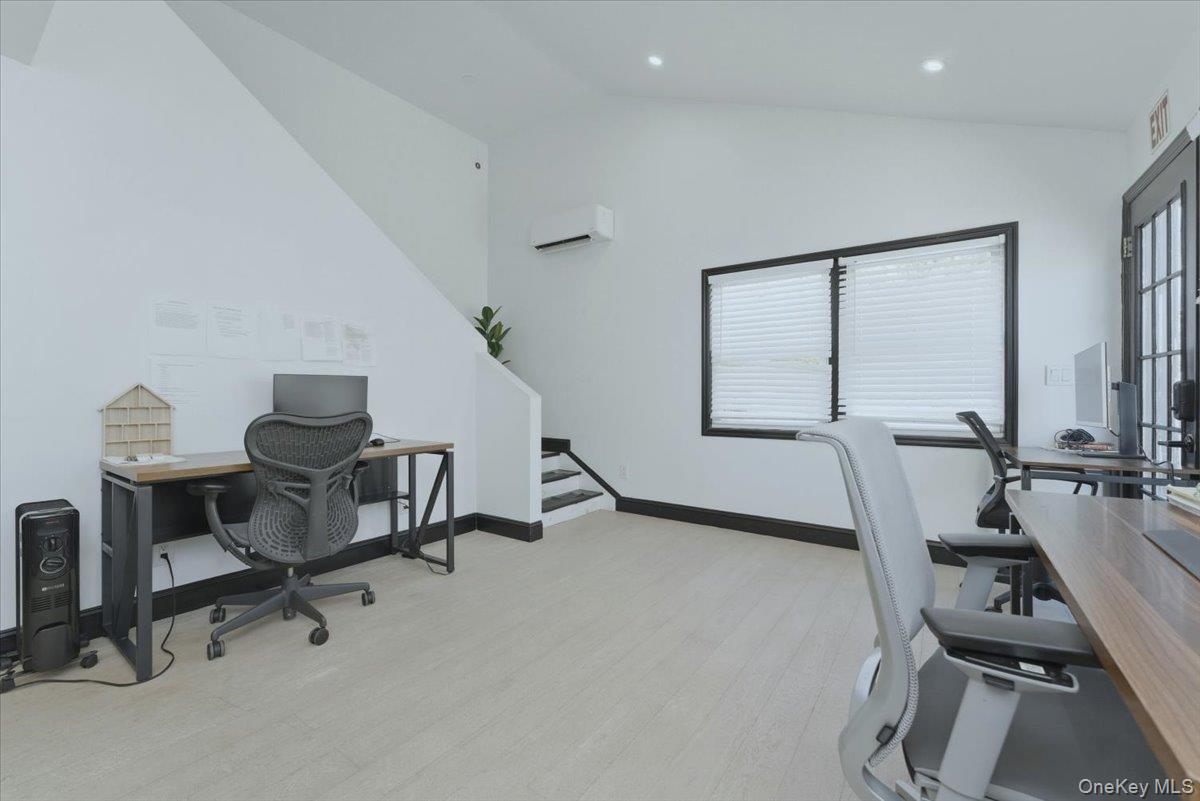 1895 Park Street, Atlantic Beach, NY 11509