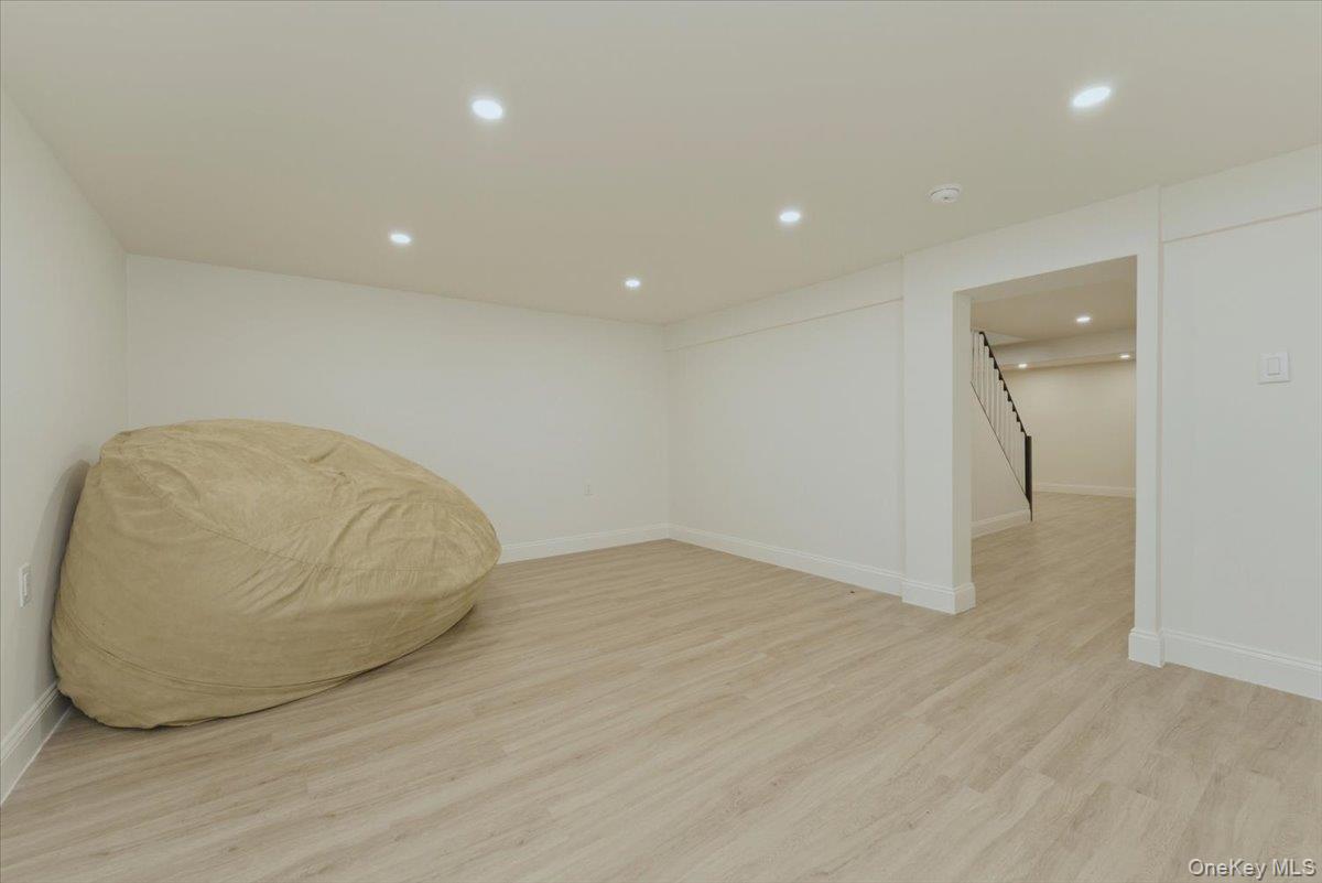 1895 Park Street, Atlantic Beach, NY 11509