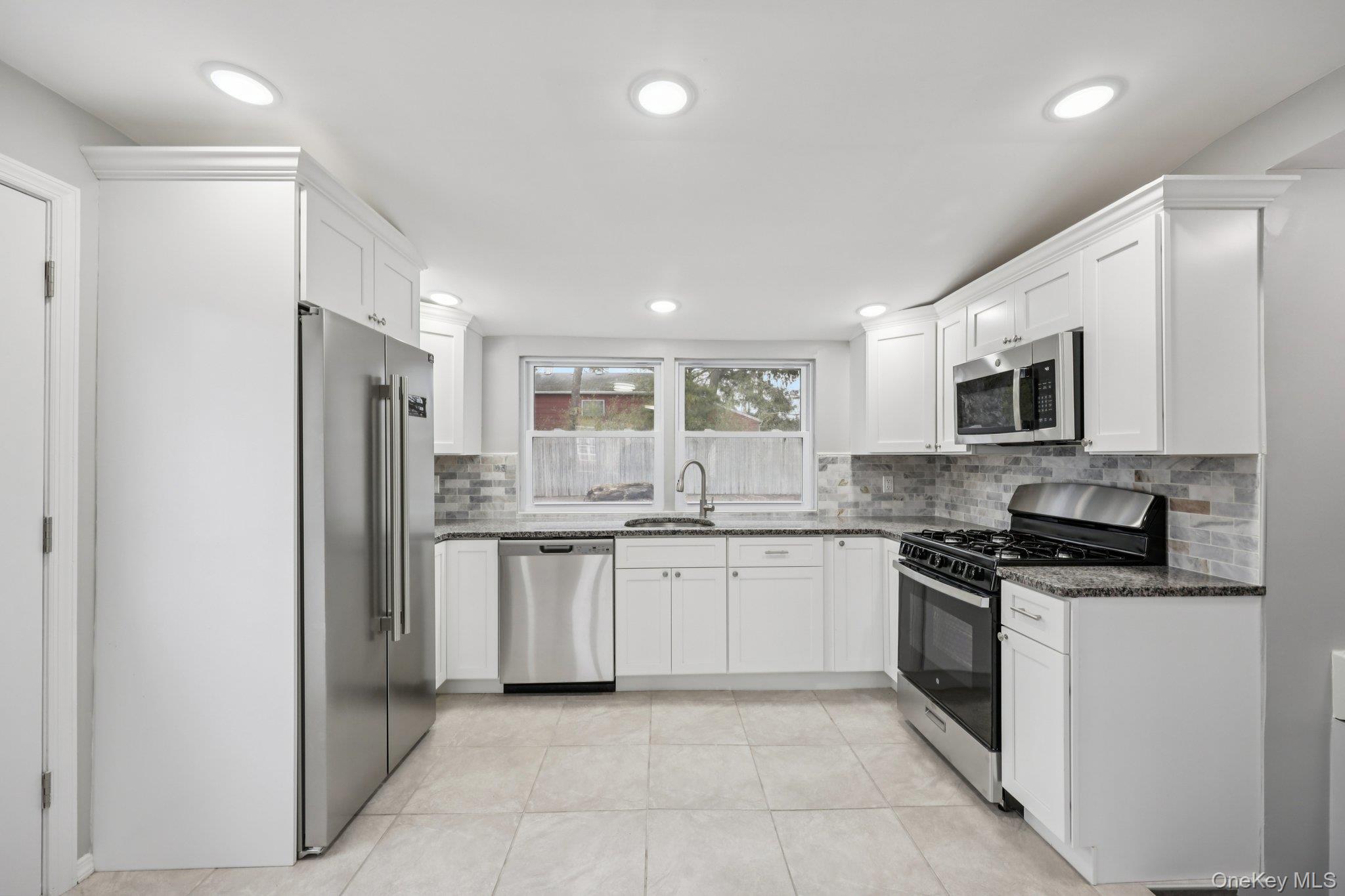 33 E Cherry Street, Central Islip, NY 11722