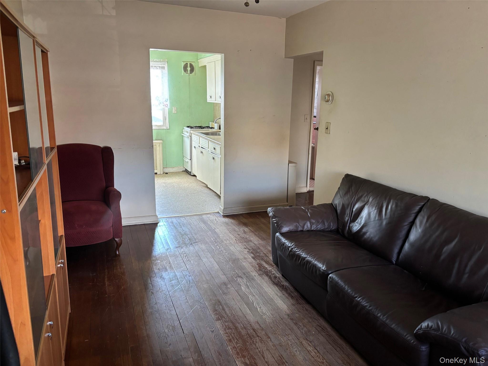 12212 6th Avenue, College Point, NY 11356