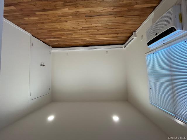 42 Sintsink Drive E # 4, Port Washington, NY 11050