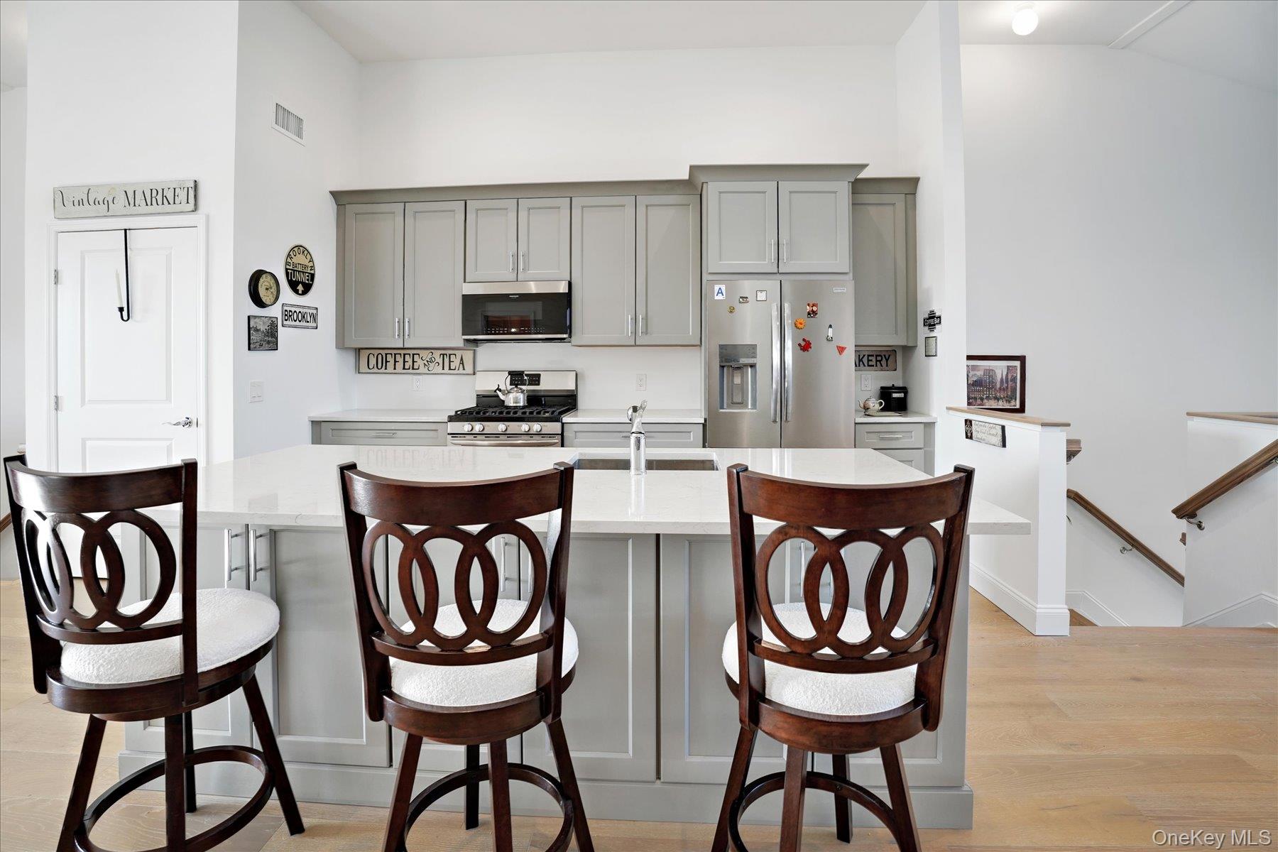 272 Silver Timber Drive, Yaphank, NY 11980