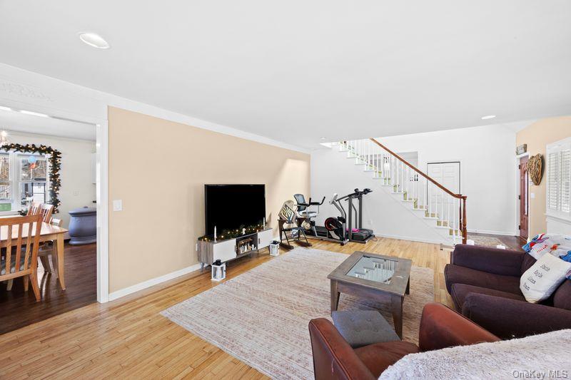 259 Frowein Road, Center Moriches, NY 11934