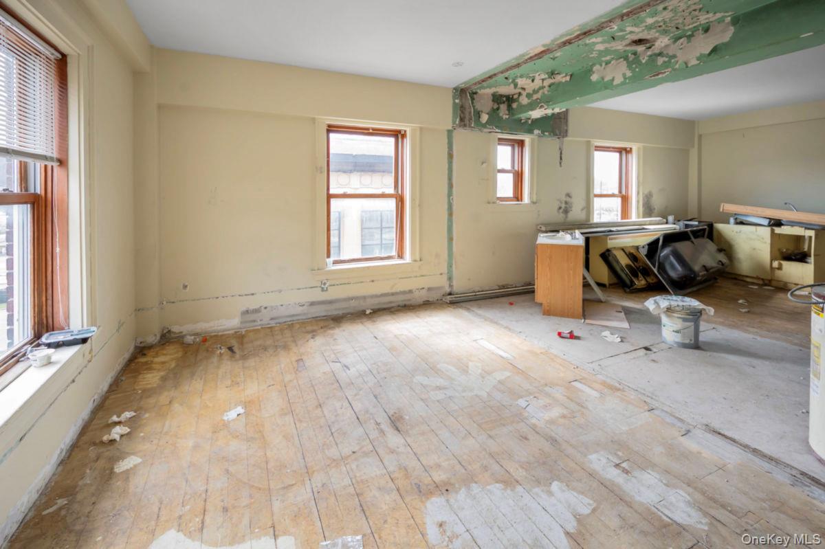 2-8 West Main Street, Call Listing Agent, NY 13365