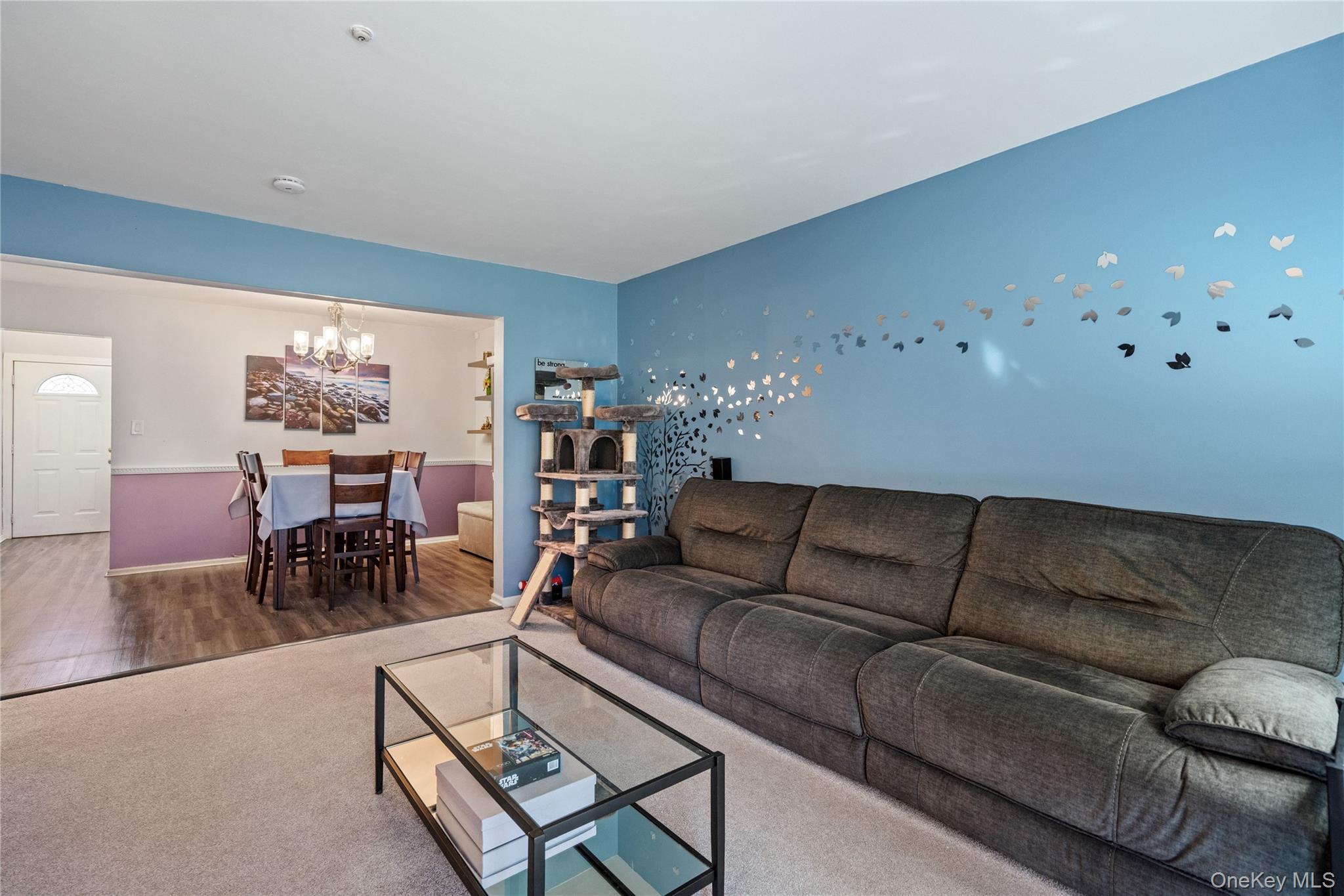 7 Maple Court # 7, Selden, NY 11784