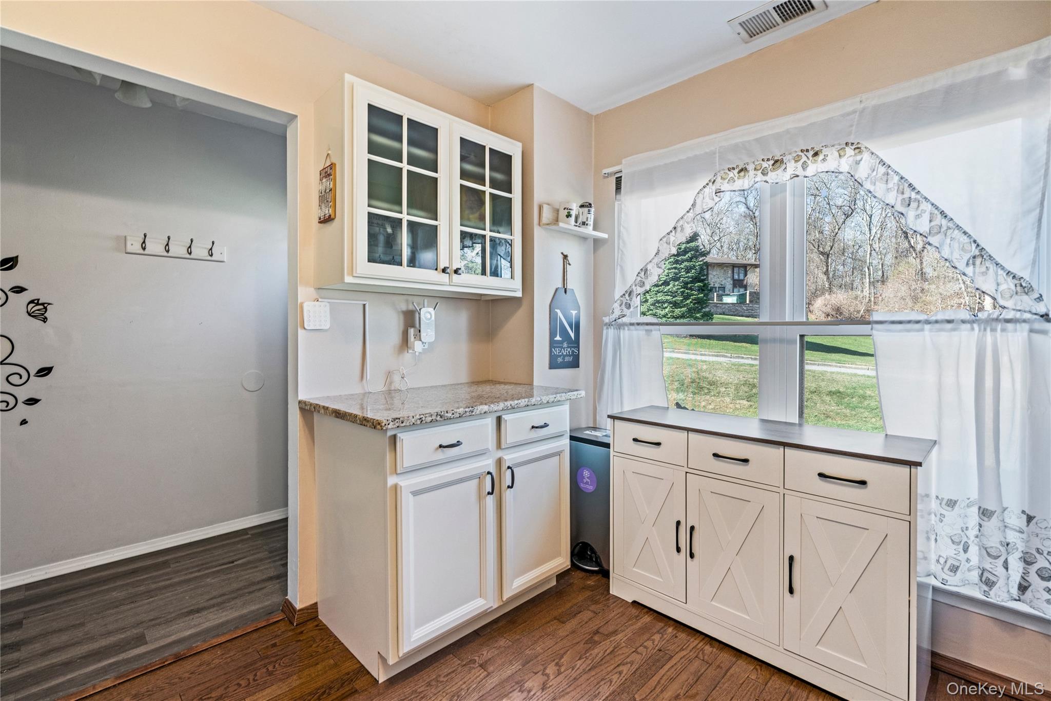 7 Maple Court # 7, Selden, NY 11784