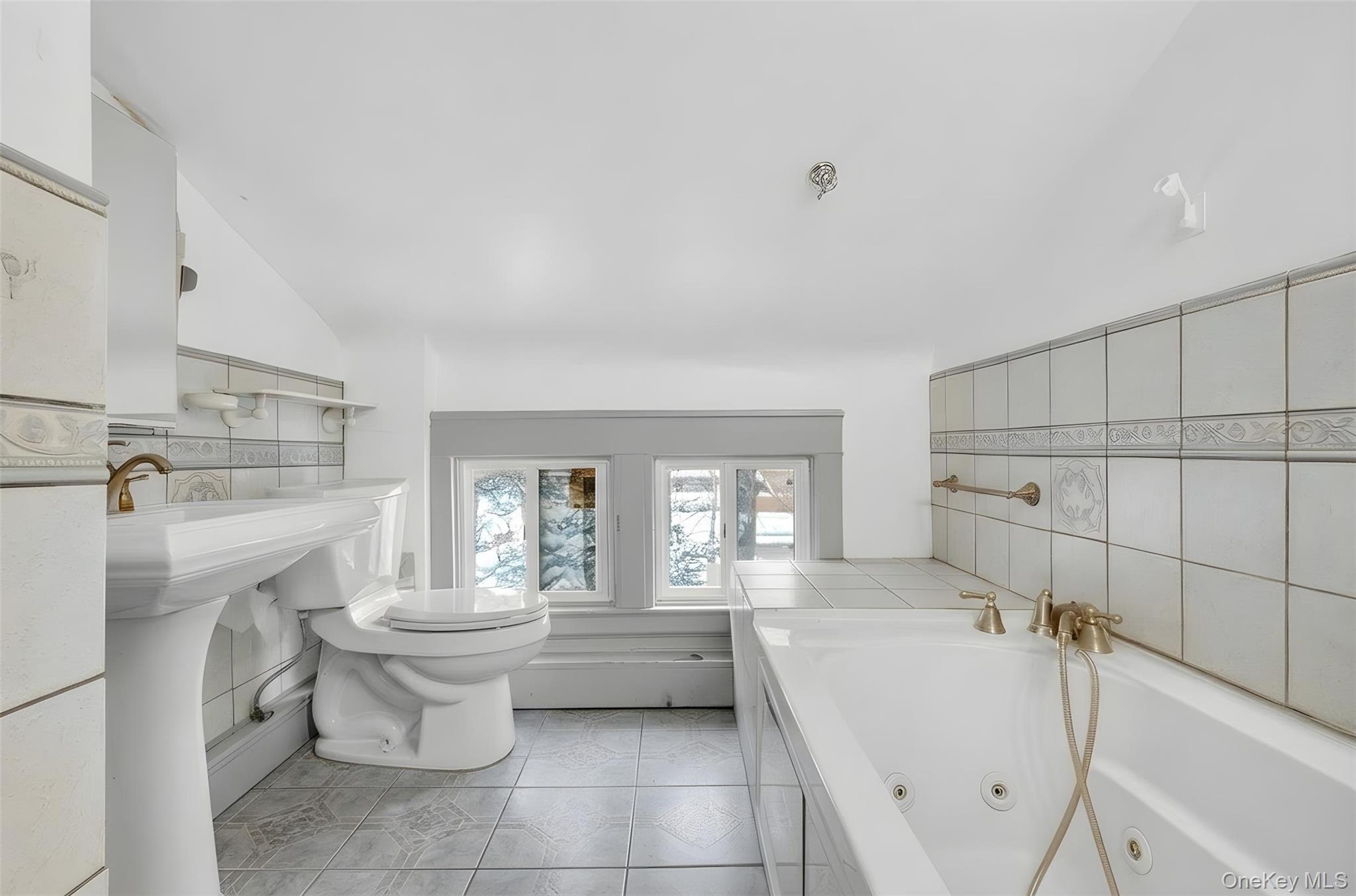 35-20 165th Street, Flushing, NY 11358