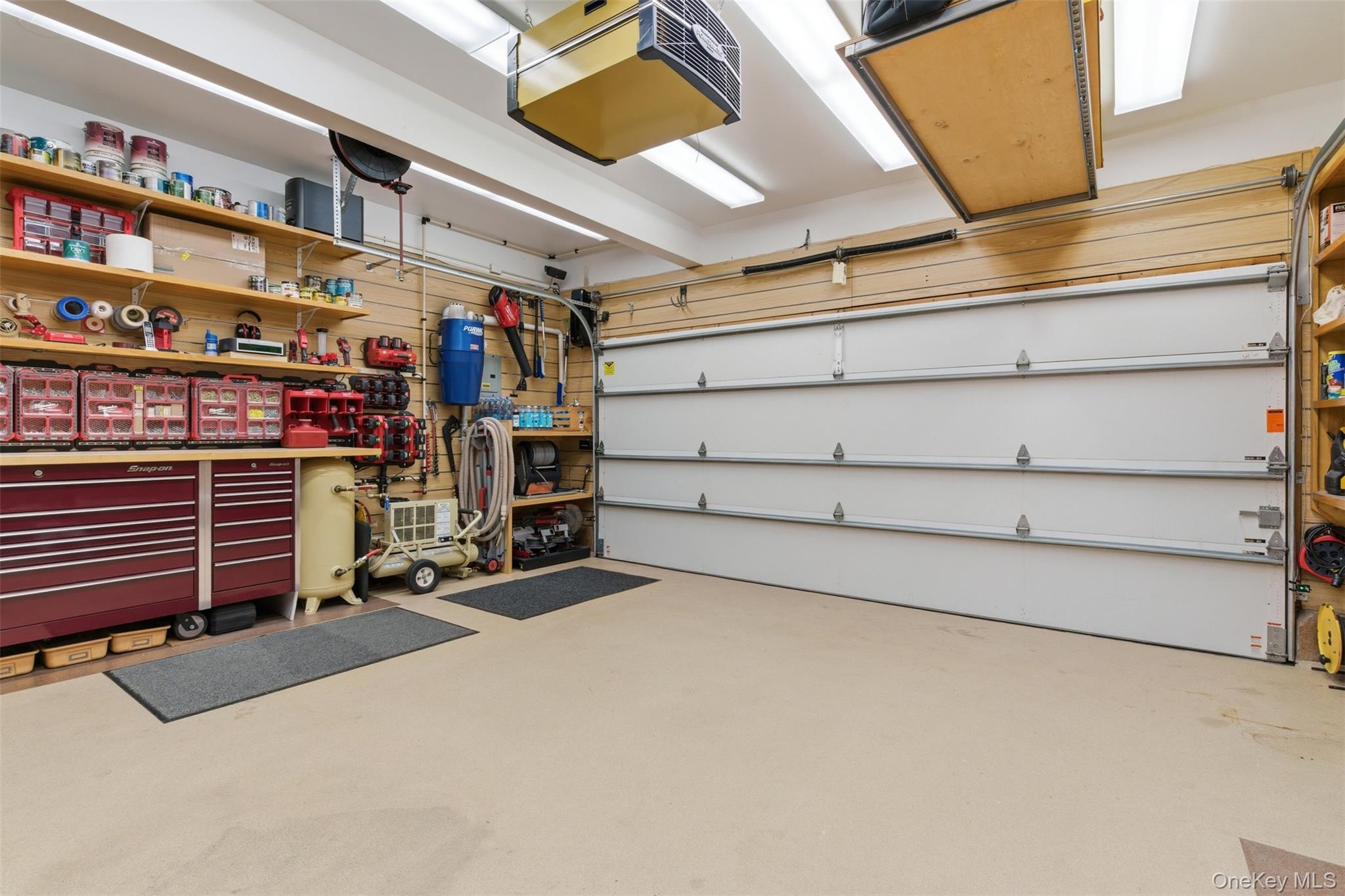 2 Knoll Lane, Glen Head, NY 11545