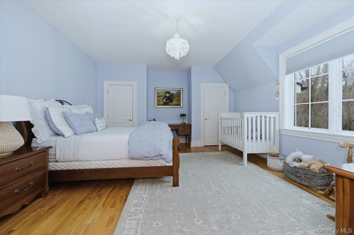 17 Plover Lane, Lloyd Harbor, NY 11743