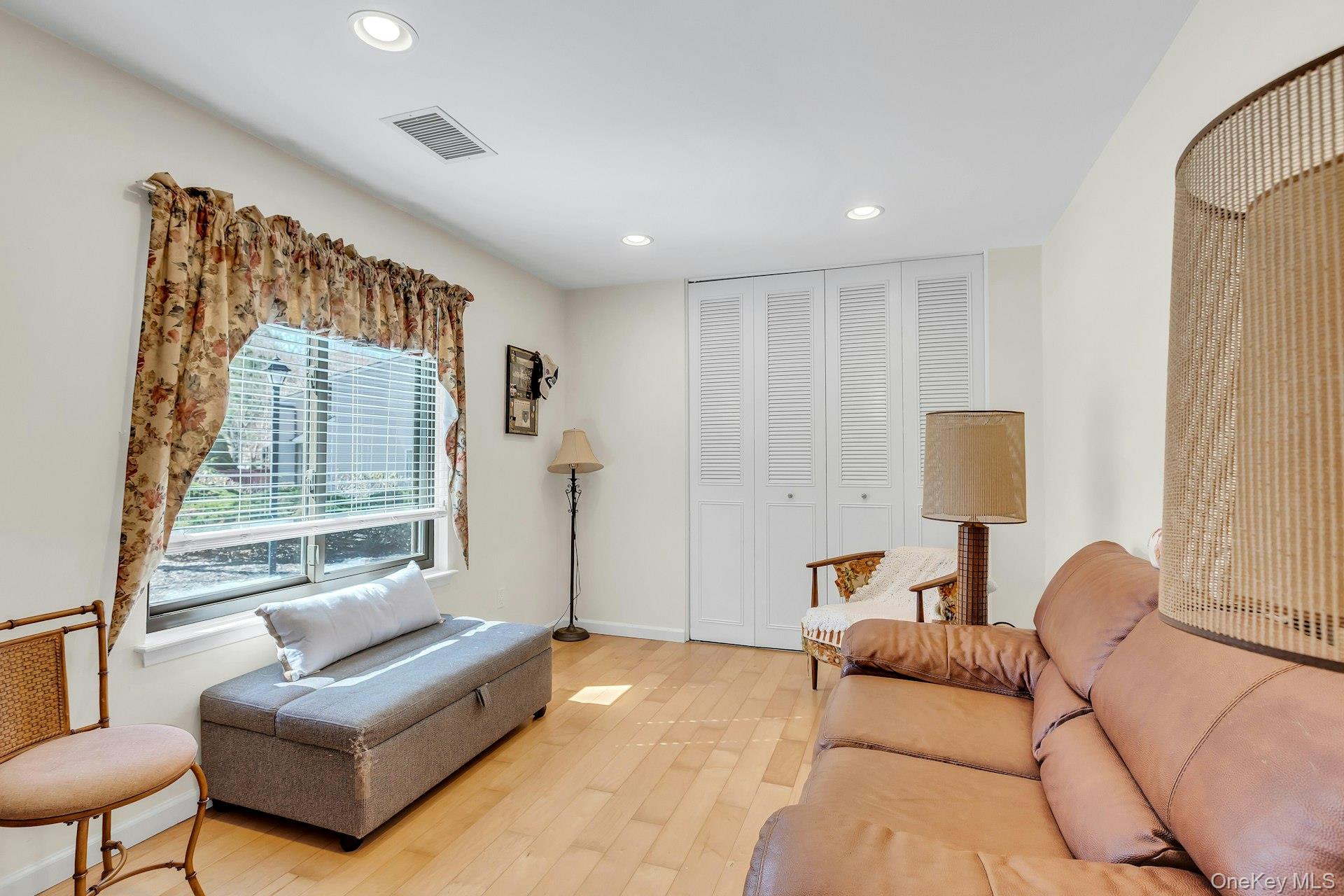 864 Skyline Drive, Coram, NY 11727