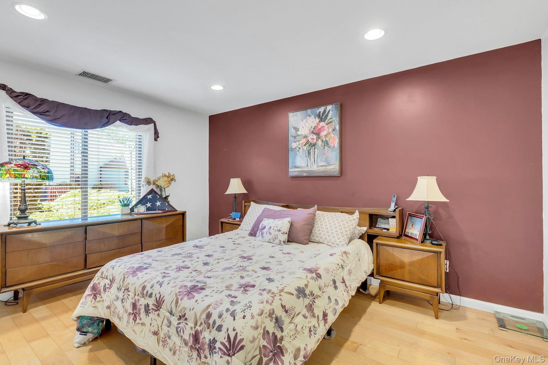 864 Skyline Drive, Coram, NY 11727