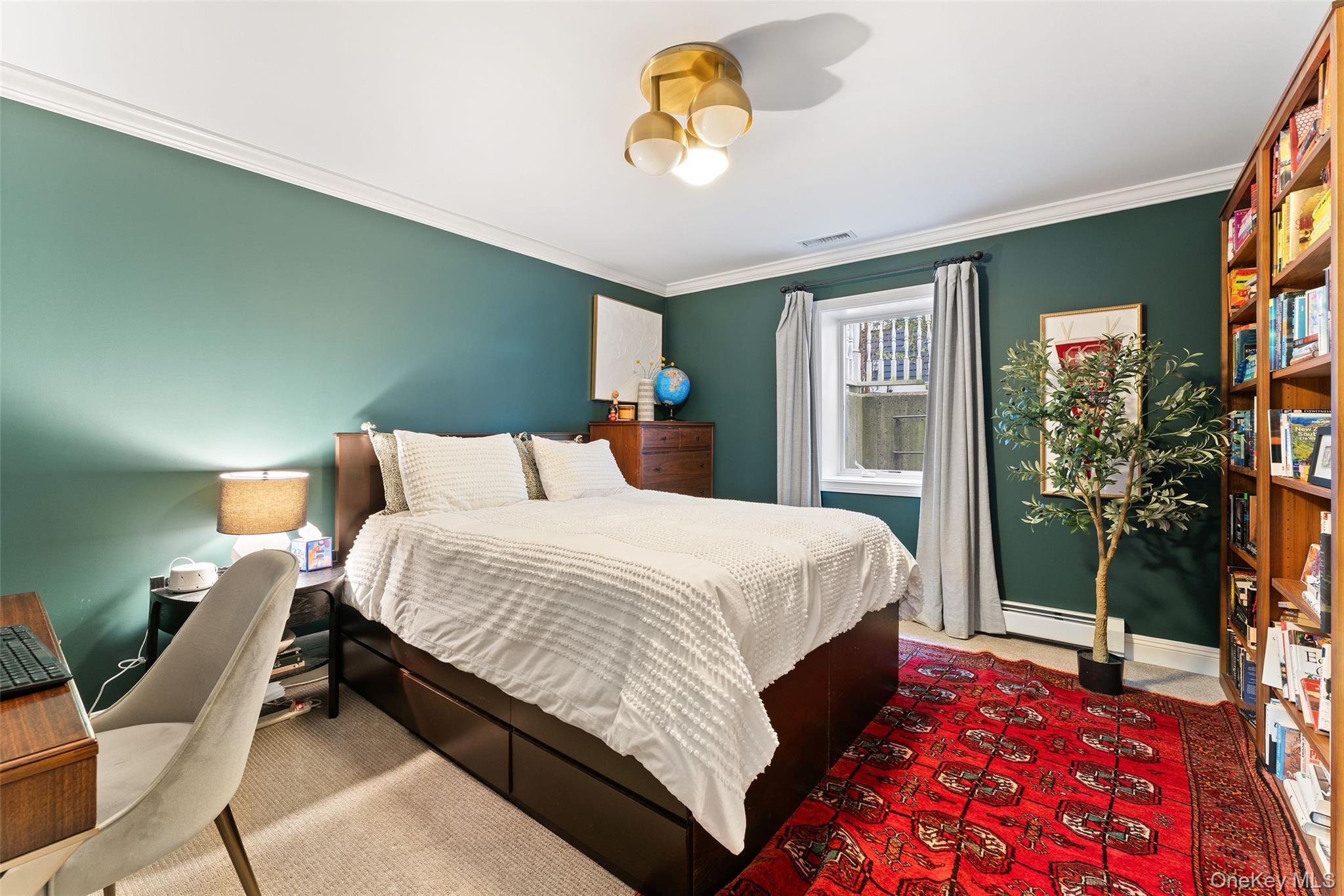 33 Wynmor Road, Scarsdale, NY 10583