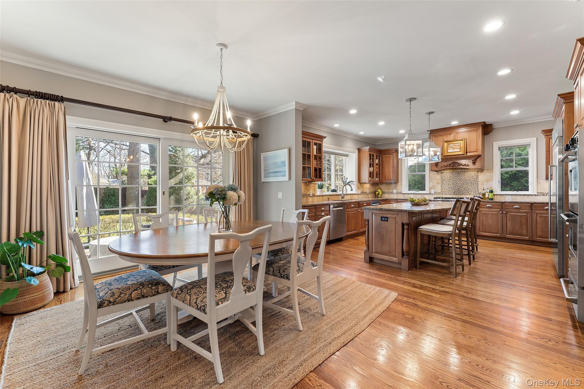 33 Wynmor Road, Scarsdale, NY 10583