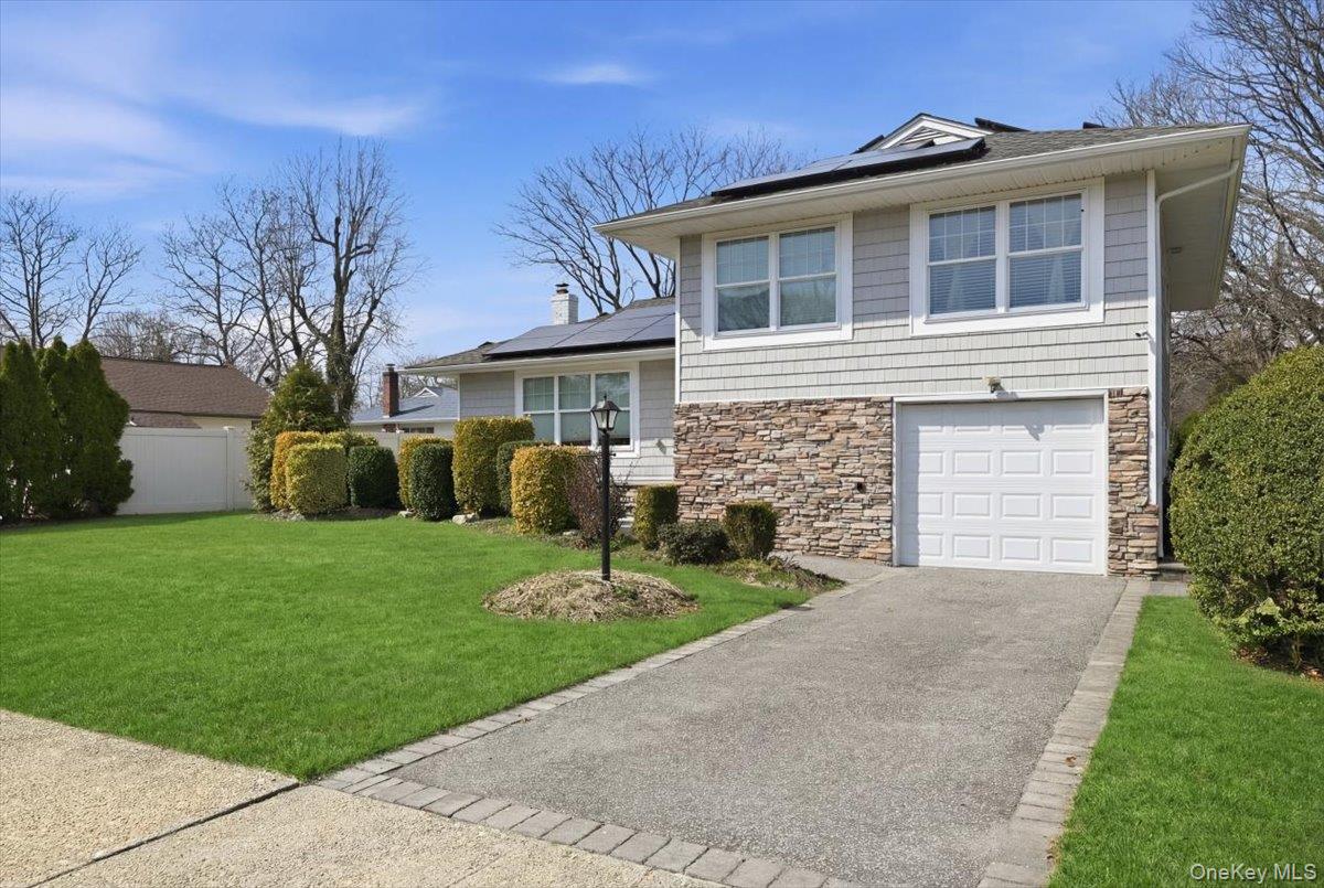 1419 Eric Lane, East Meadow, NY 11554