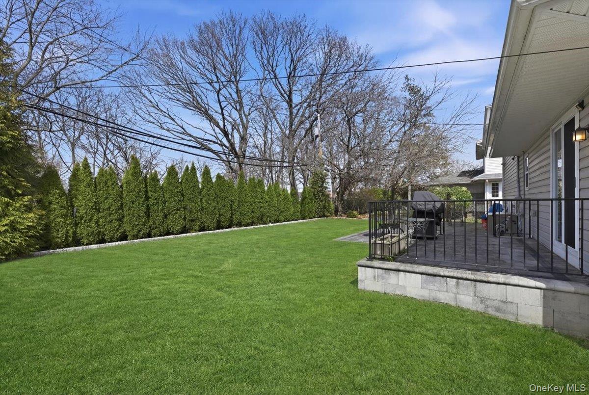 1419 Eric Lane, East Meadow, NY 11554