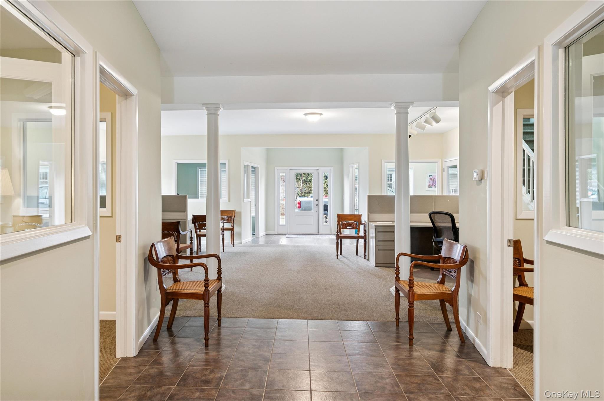 28 Cameron Street, Southampton, NY 11968