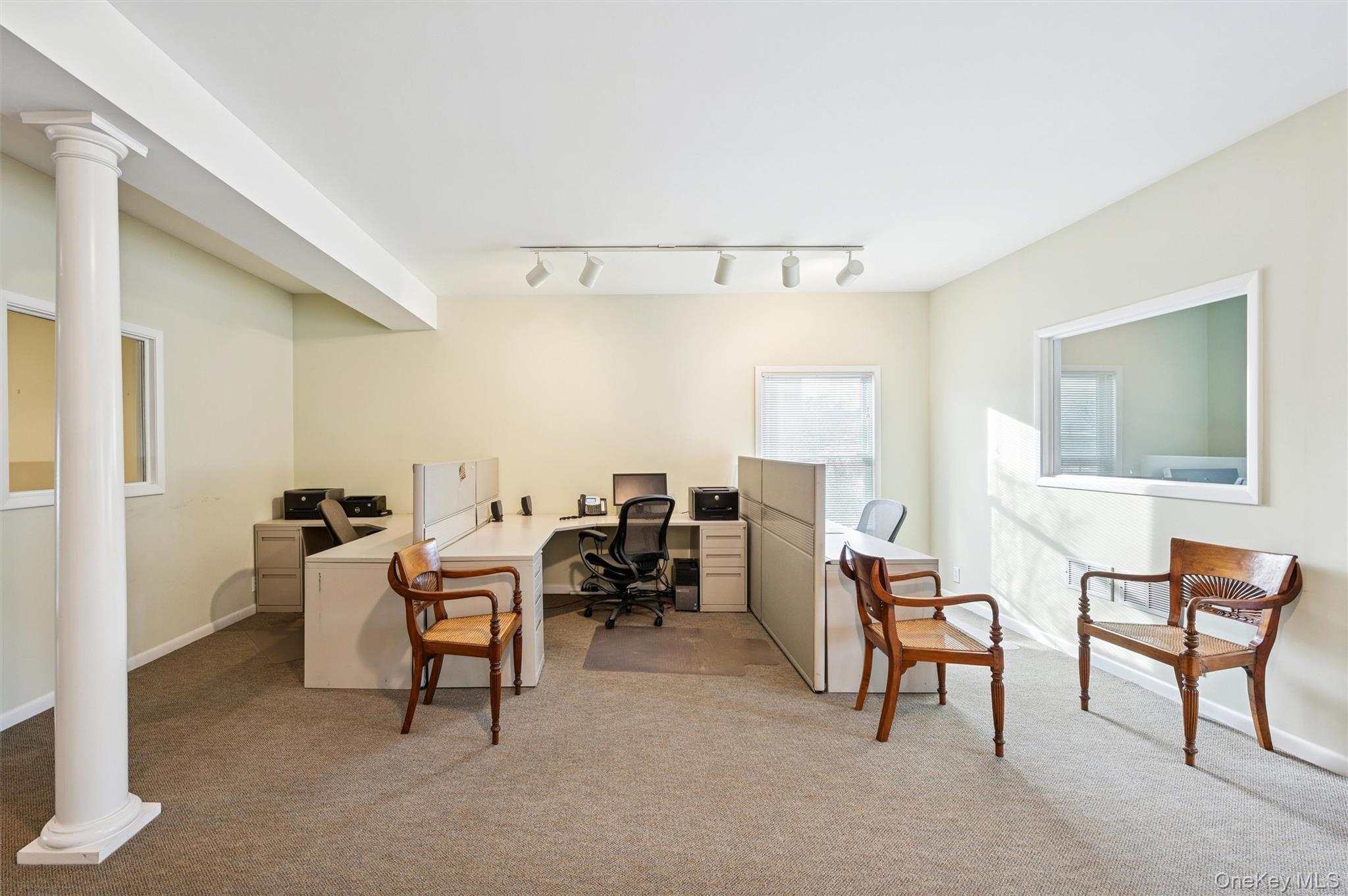 28 Cameron Street, Southampton, NY 11968