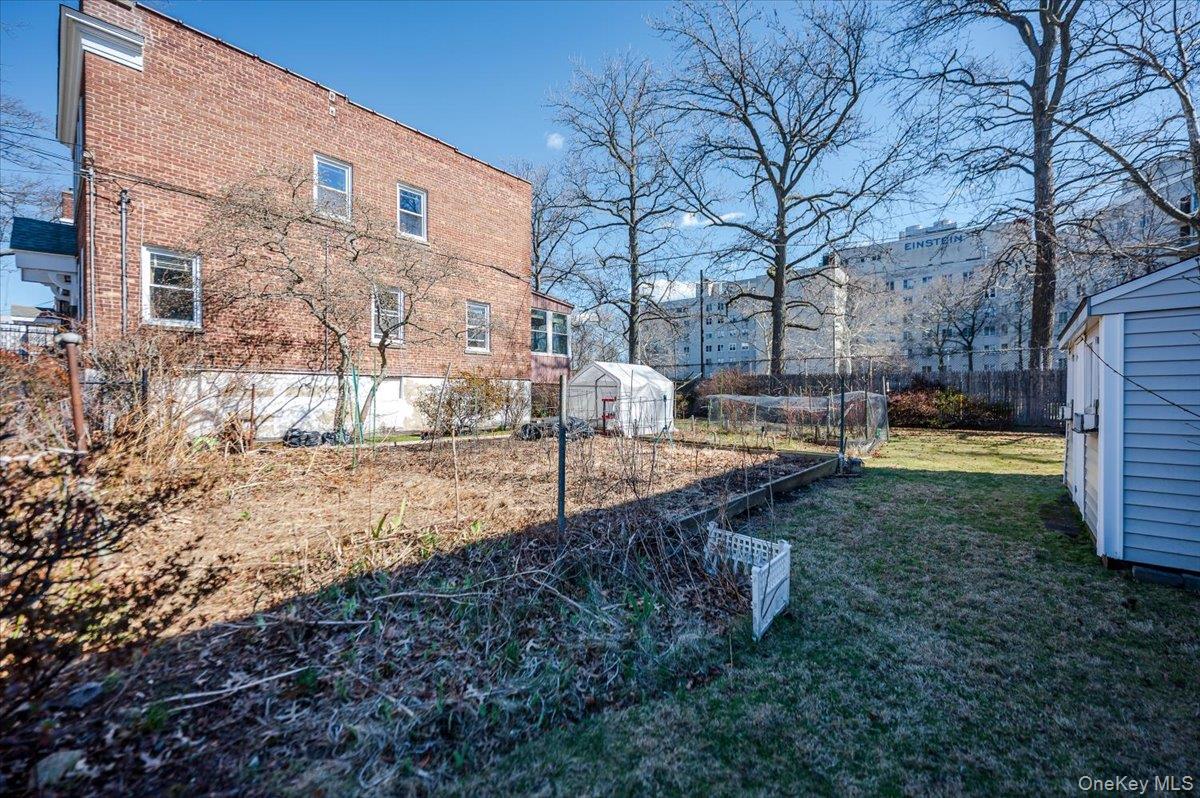 1776 Seminole Avenue, Bronx, NY 10461