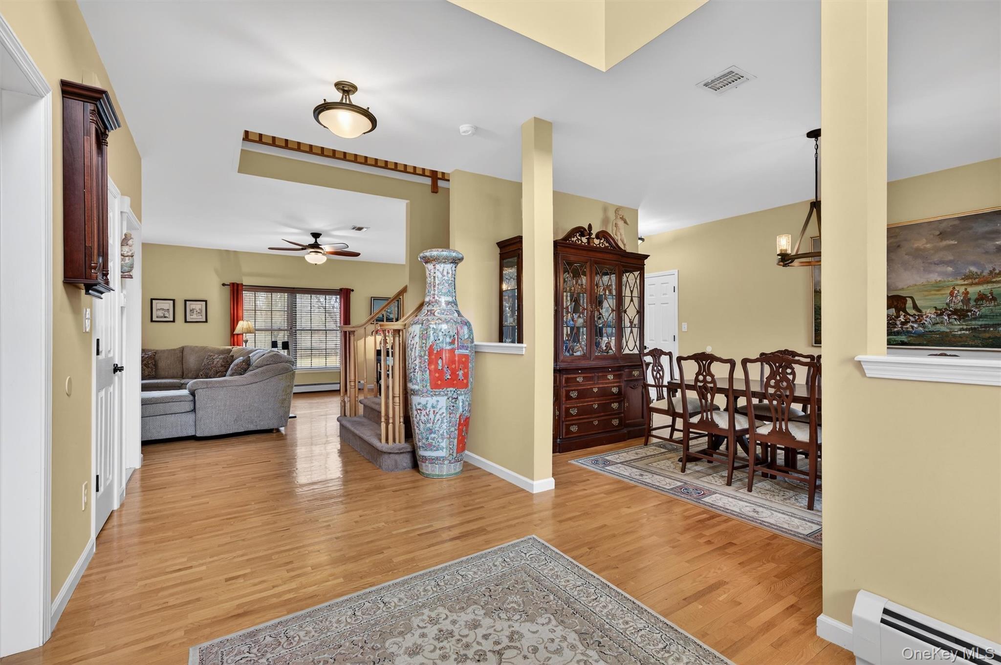 7 Maidstone Lane, Monroe, NY 10950