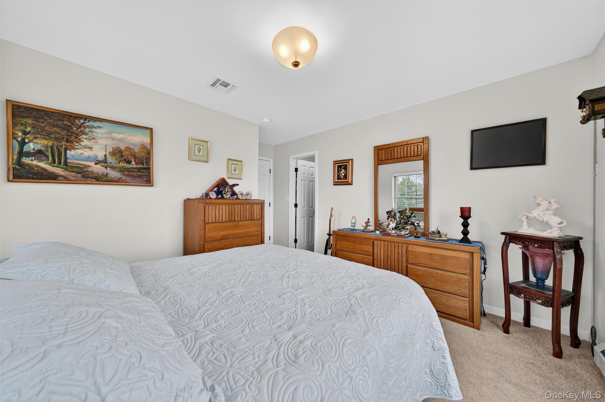 7 Maidstone Lane, Monroe, NY 10950