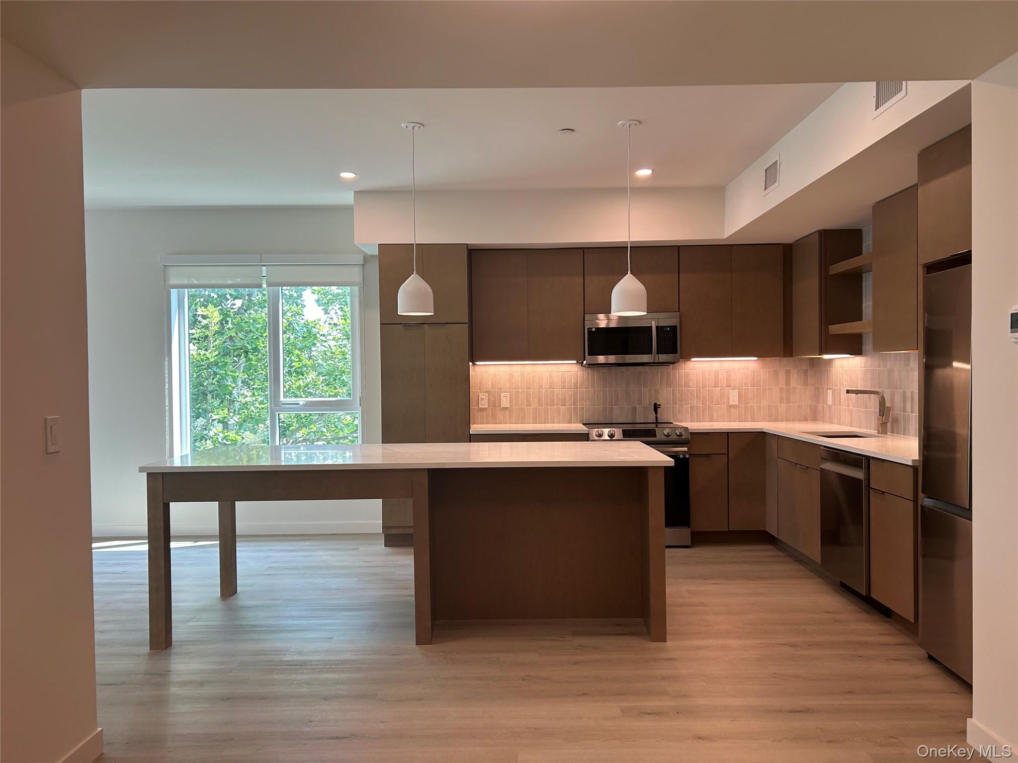 44 Springside Avenue # 4F, Poughkeepsie, NY 12603