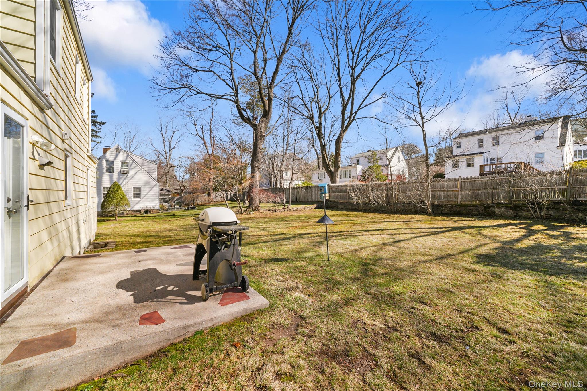 5 Birch Street W, White Plains, NY 10607