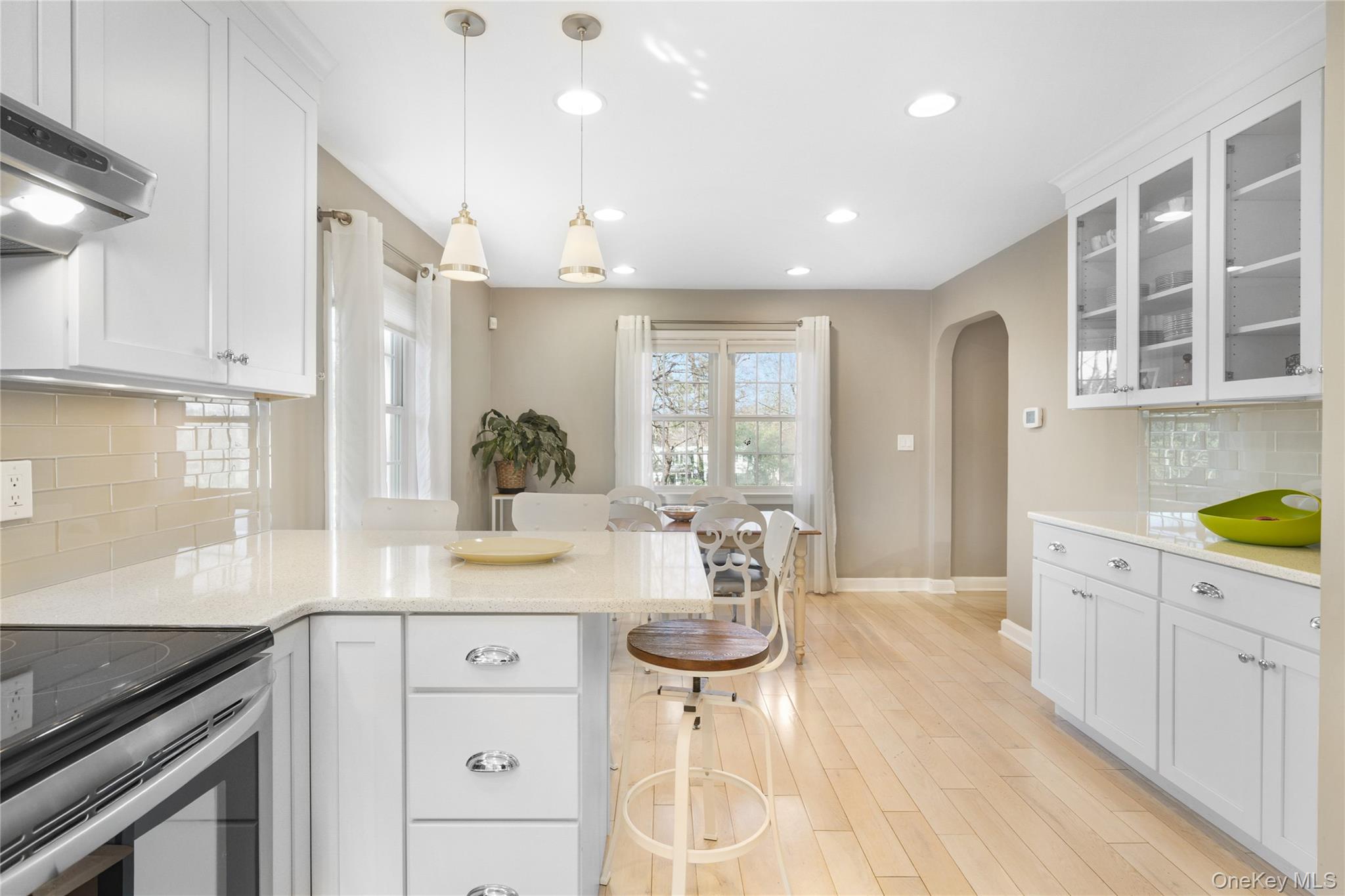 5 Birch Street W, White Plains, NY 10607