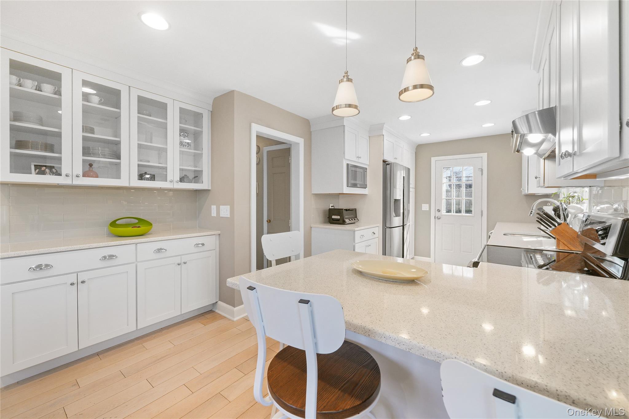 5 Birch Street W, White Plains, NY 10607