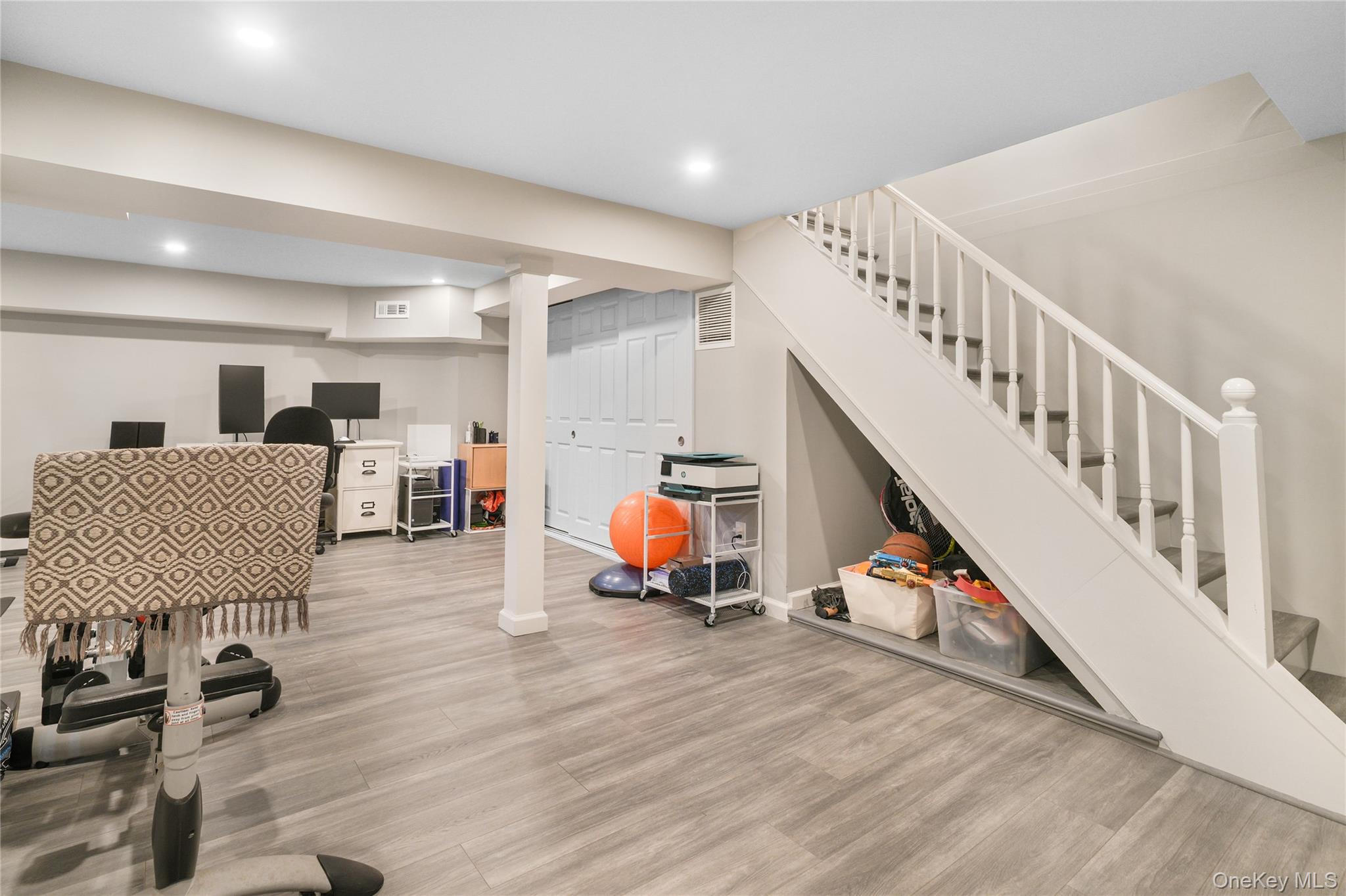 5 Birch Street W, White Plains, NY 10607