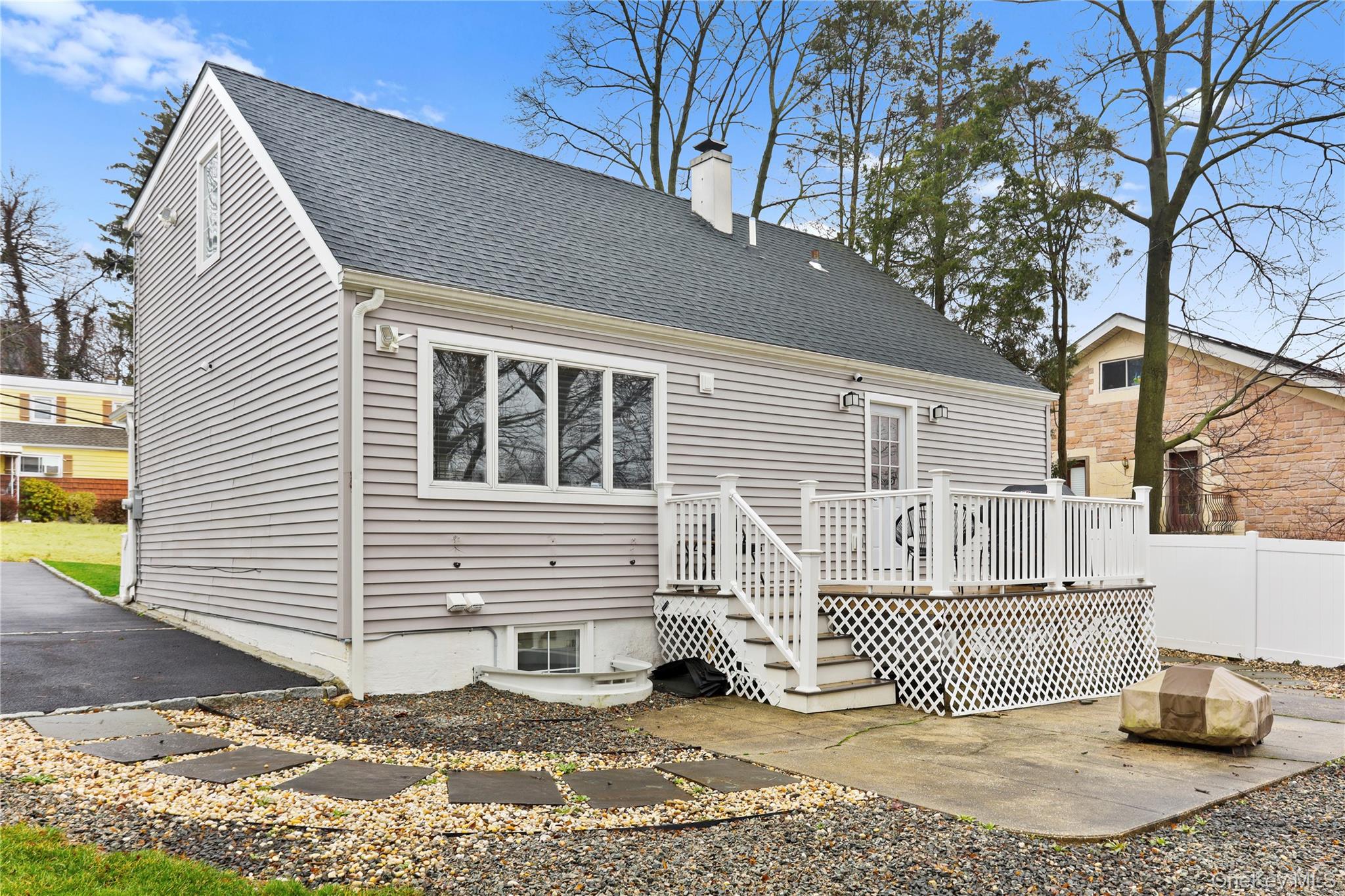 13 Newkirk Road, Yonkers, NY 10710