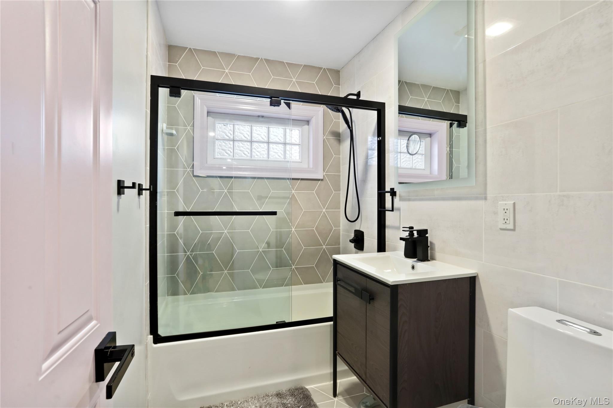 13 Newkirk Road, Yonkers, NY 10710