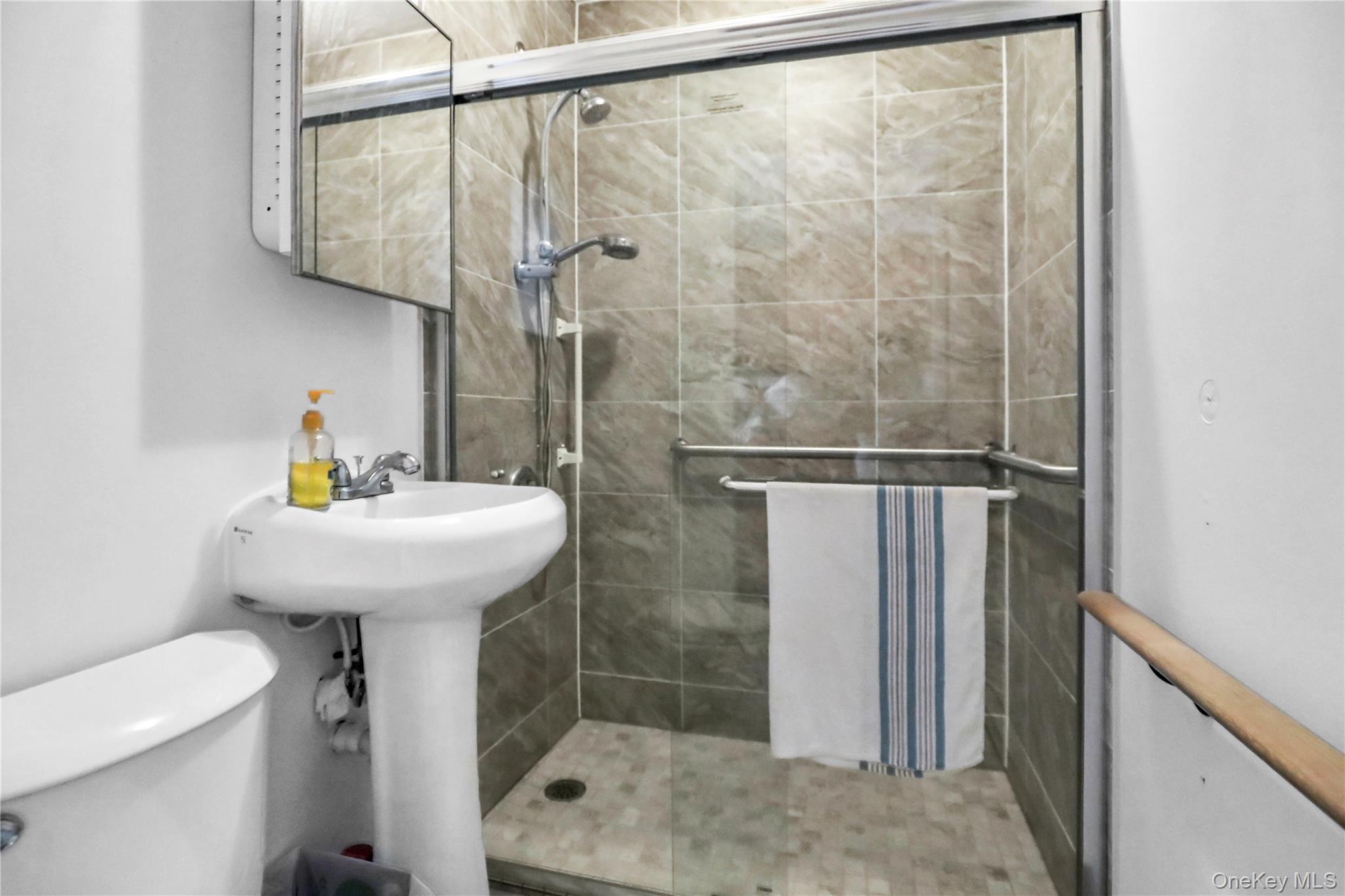 30 Ashford Drive, Bohemia, NY 11716