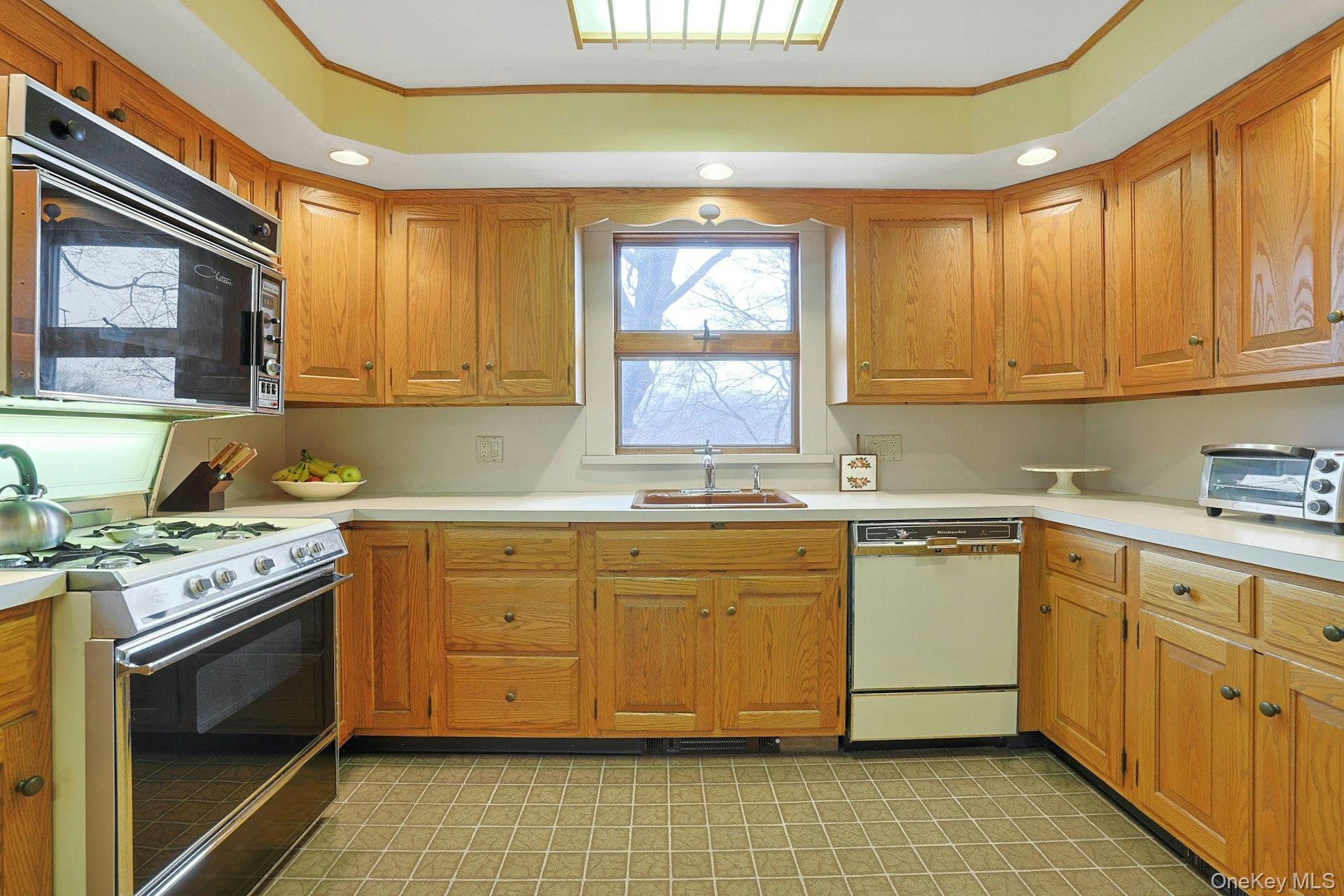 15 High Street, Tarrytown, NY 10591