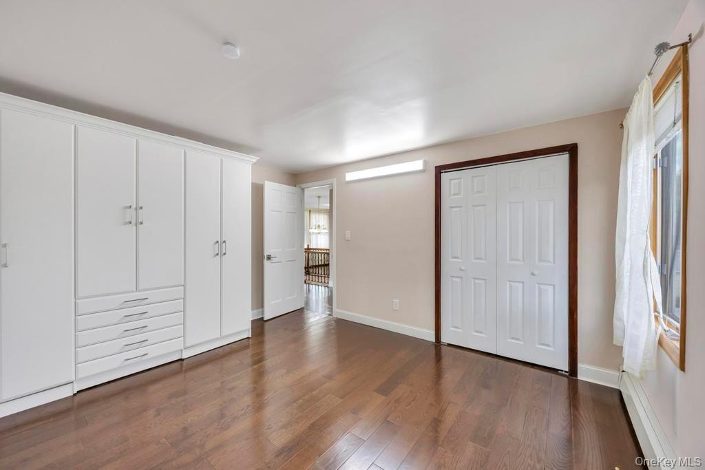 30 Andover Lane, Hicksville, NY 11801