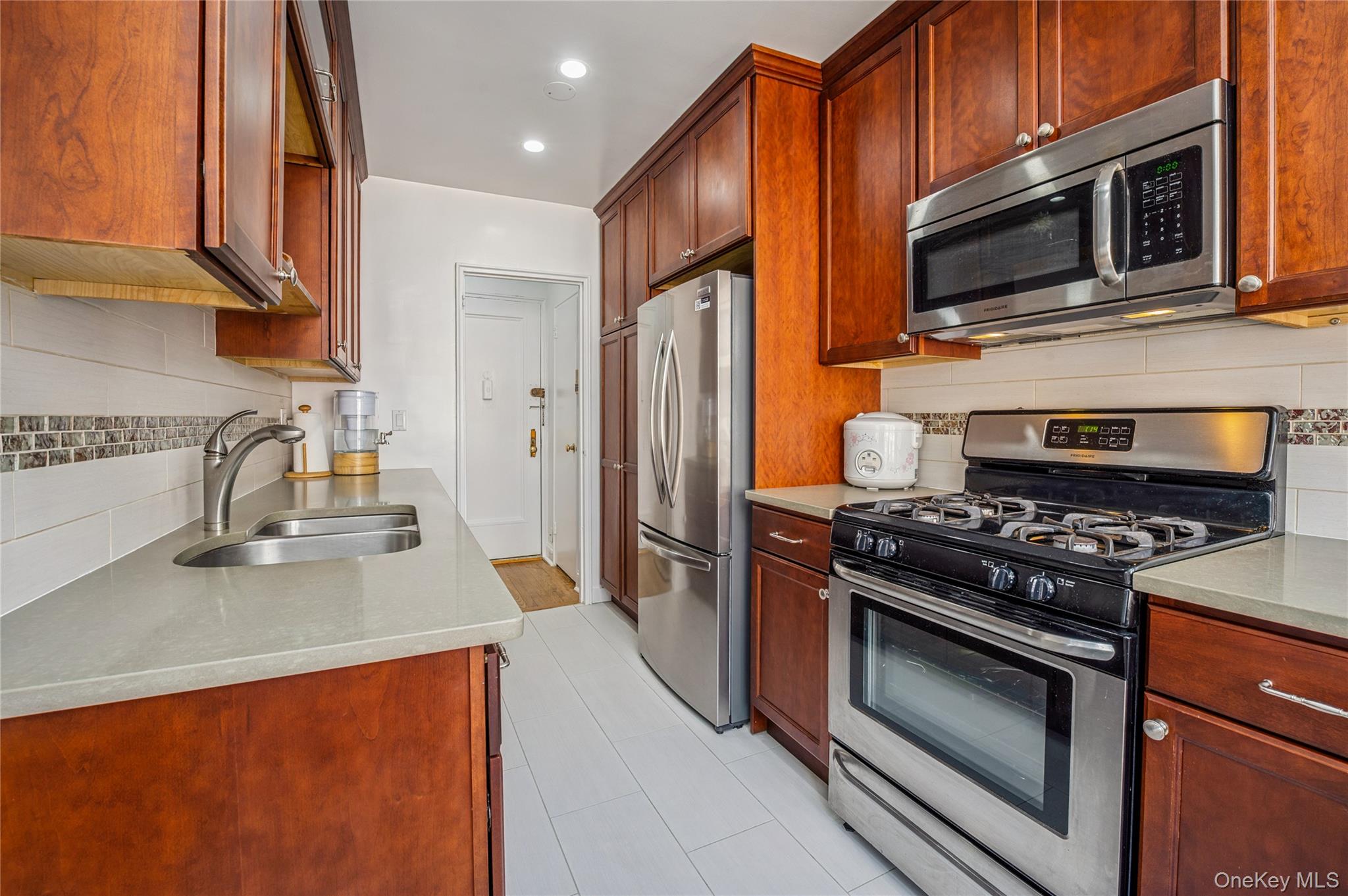 781 Palmer Road # 4D, Bronxville, NY 10708