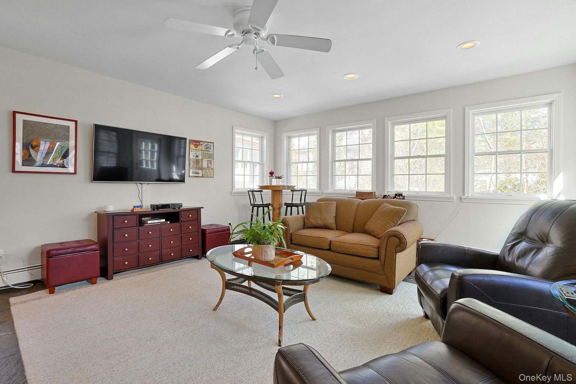 81 Oxford Road, New Rochelle, NY 10804